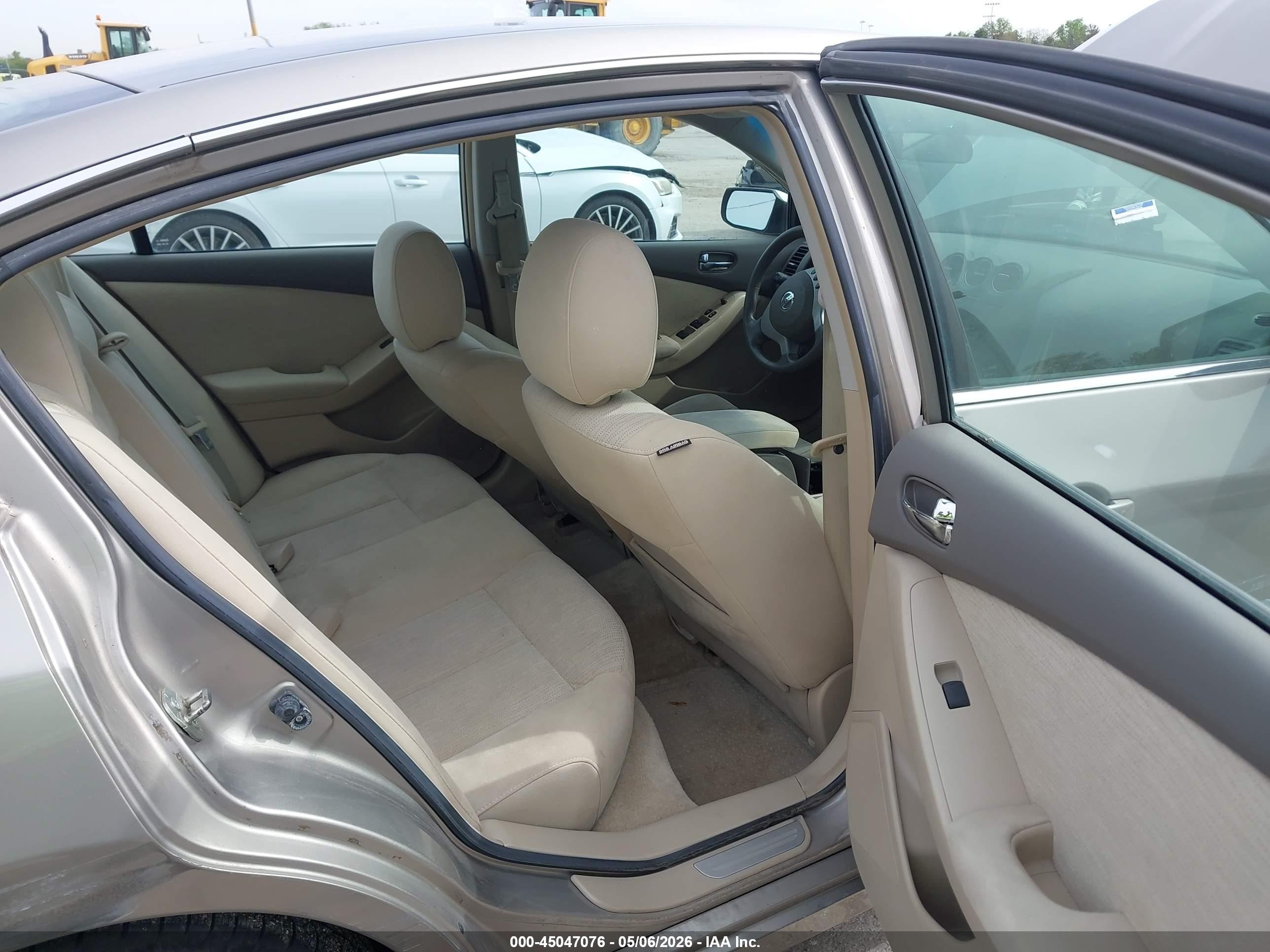 2011 Nissan Altima 2.5 S Желто-коричневый vin: 1N4AL2AP8BC106917