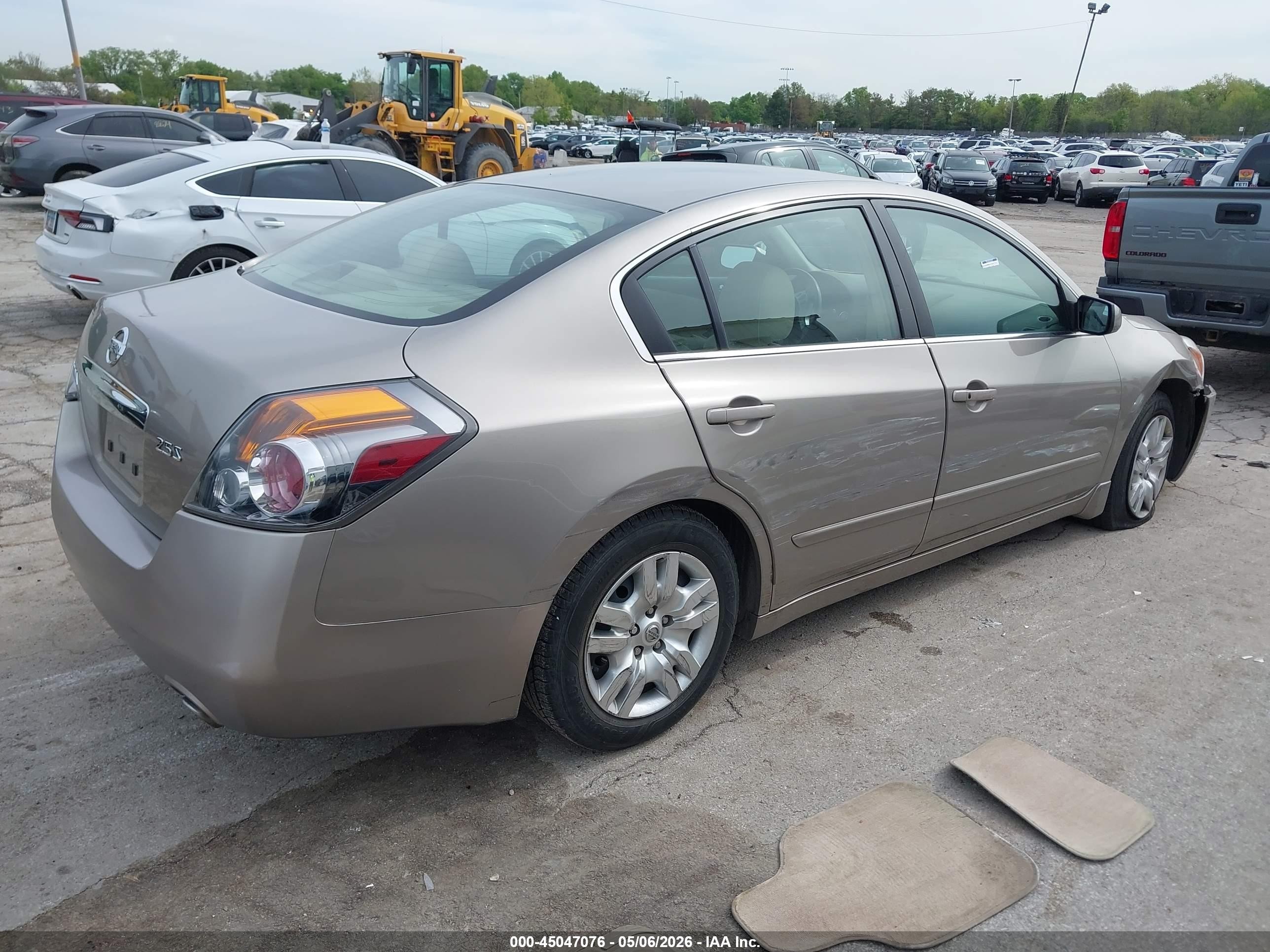 2011 Nissan Altima 2.5 S Желто-коричневый vin: 1N4AL2AP8BC106917