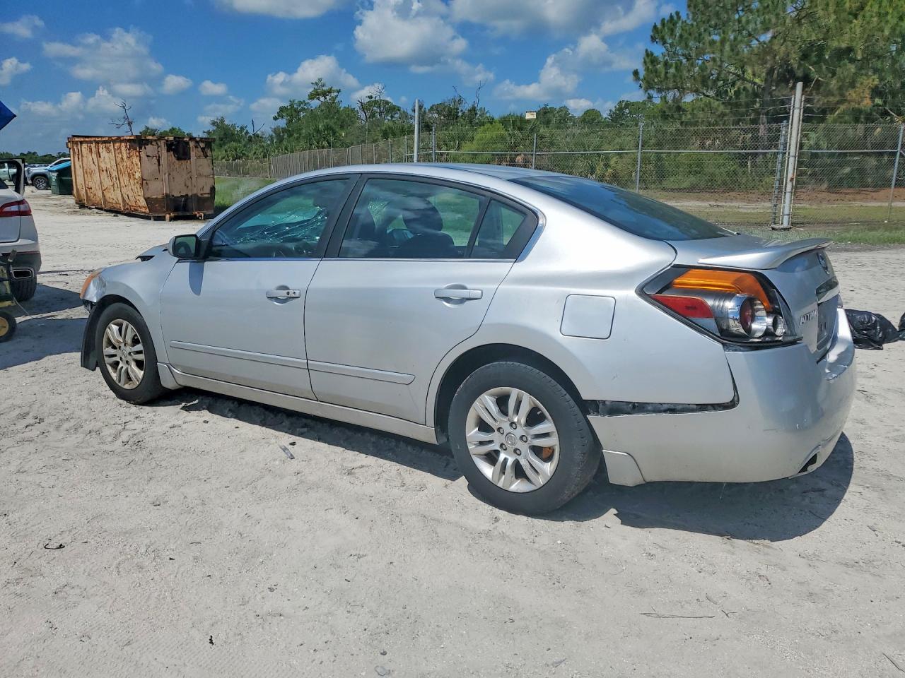 2011 Nissan Altima 2.5 Silver vin: 1N4AL2AP8BC138458