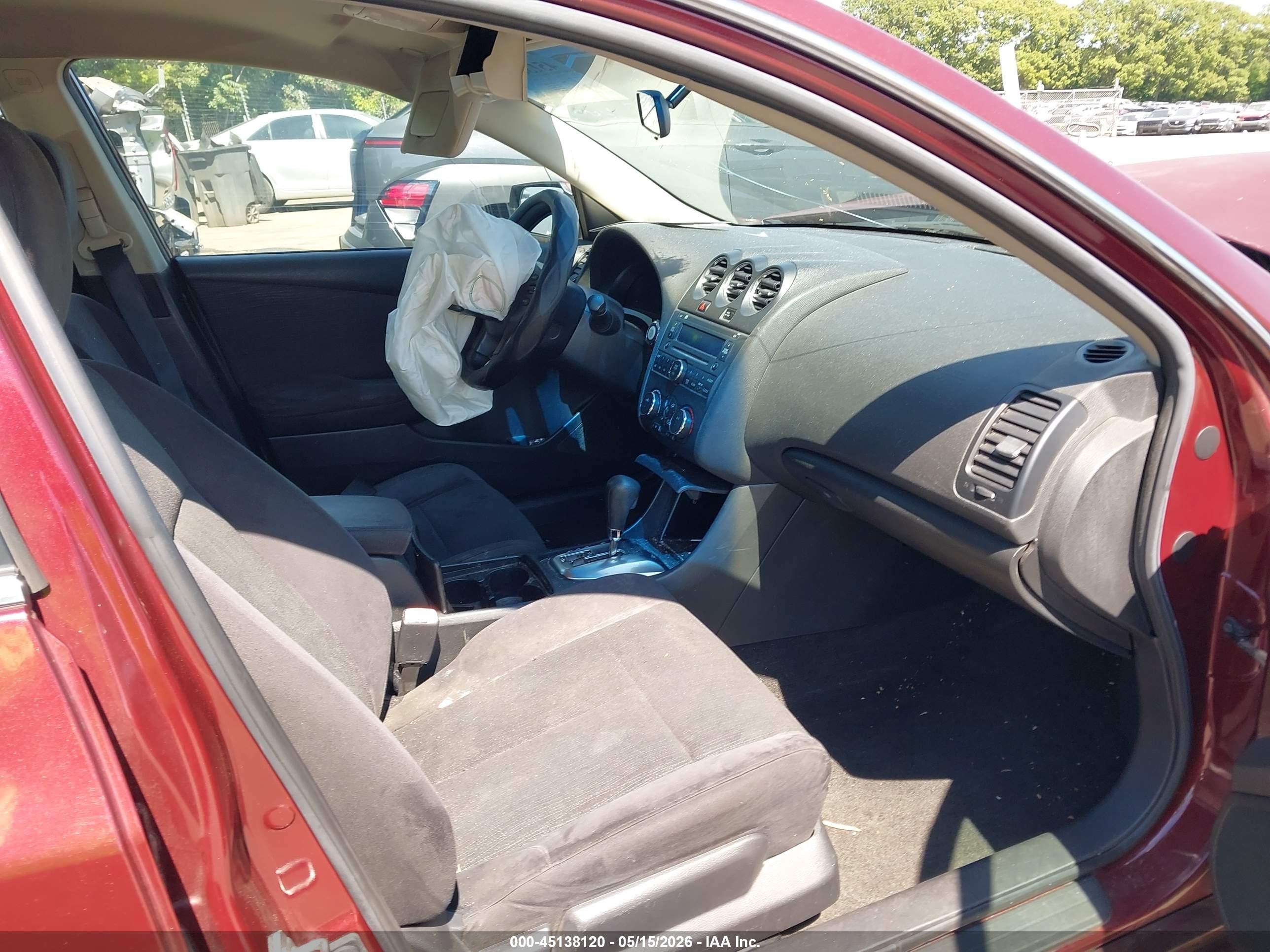 2011 Nissan Altima 2.5 S Burgundy vin: 1N4AL2AP8BC152862