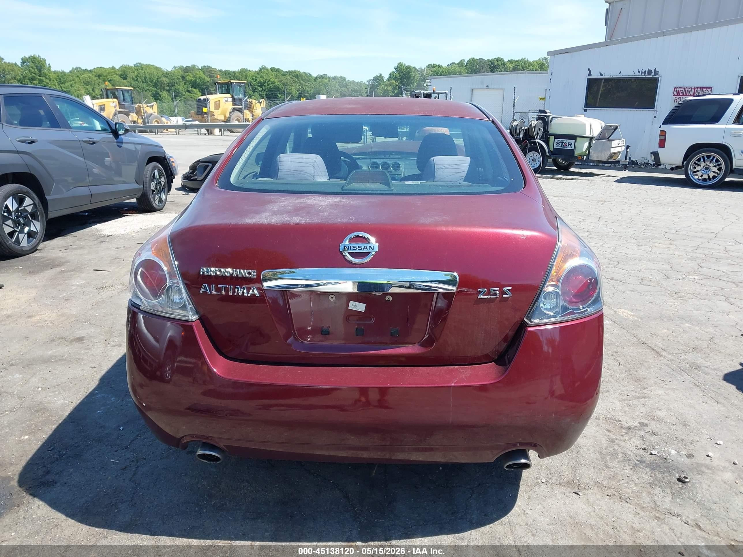 2011 Nissan Altima 2.5 S Burgundy vin: 1N4AL2AP8BC152862