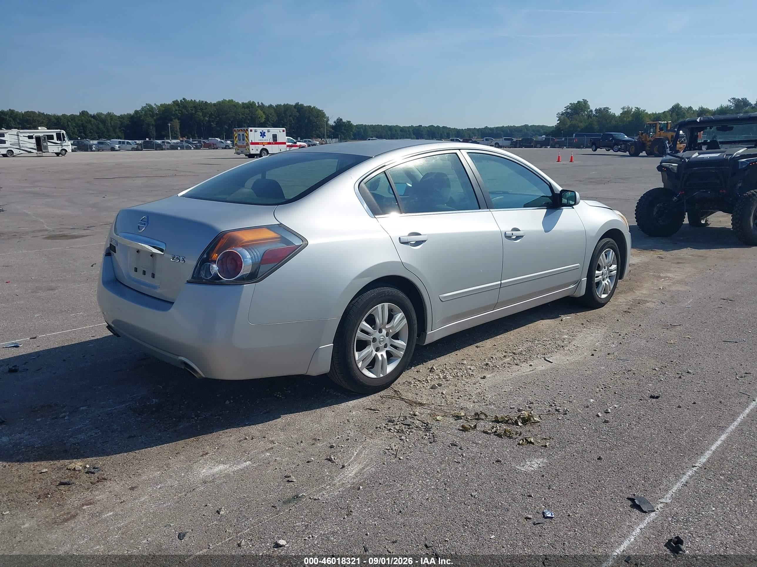 2011 Nissan Altima 2.5 S Silver vin: 1N4AL2AP8BC167037