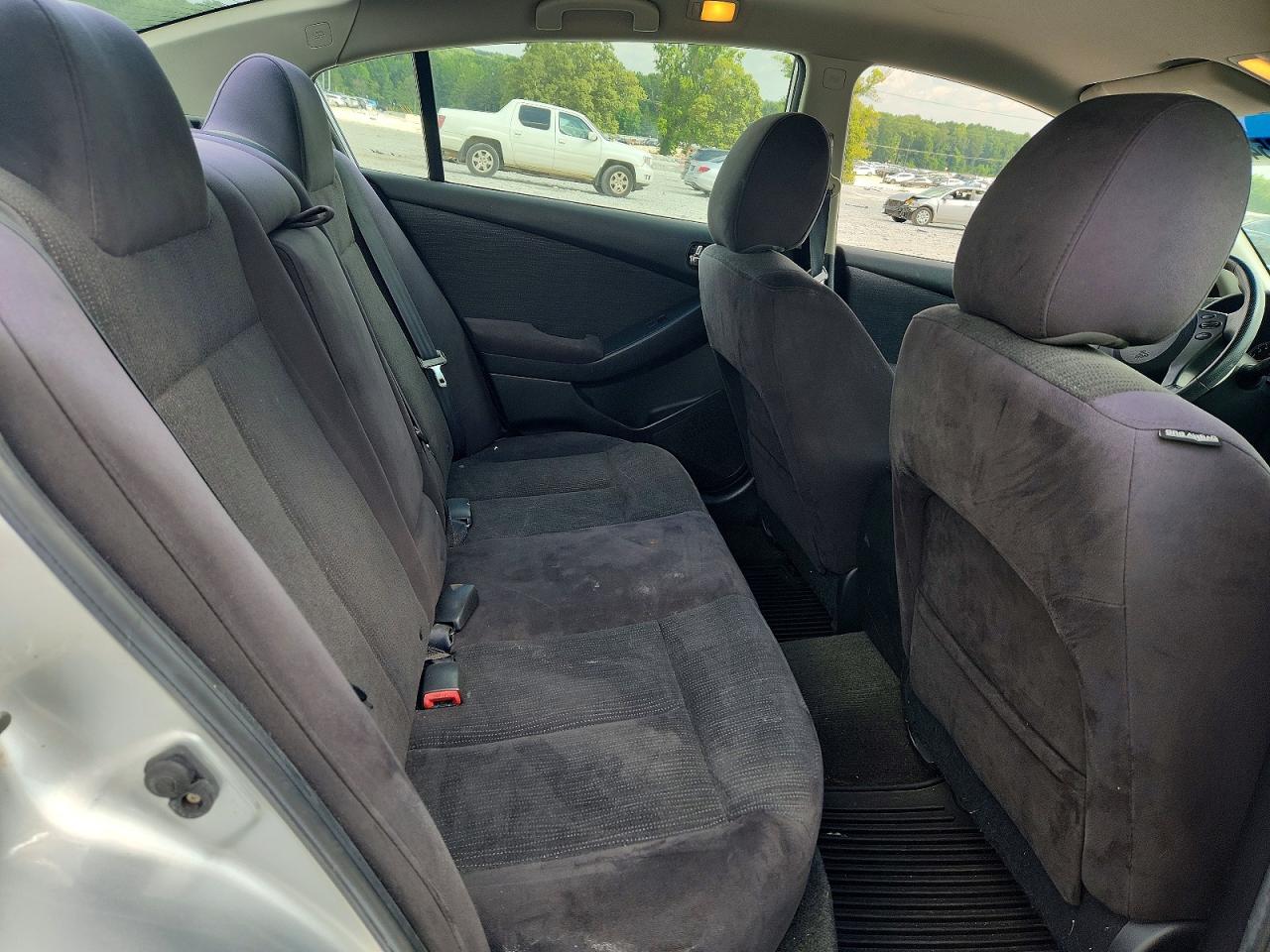 2011 Nissan Altima 2.5 Серебряный vin: 1N4AL2AP8BC178586