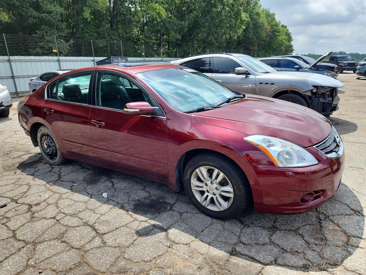 2011 Nissan Altima 2.5 Burgundy vin: 1N4AL2AP8BN436223