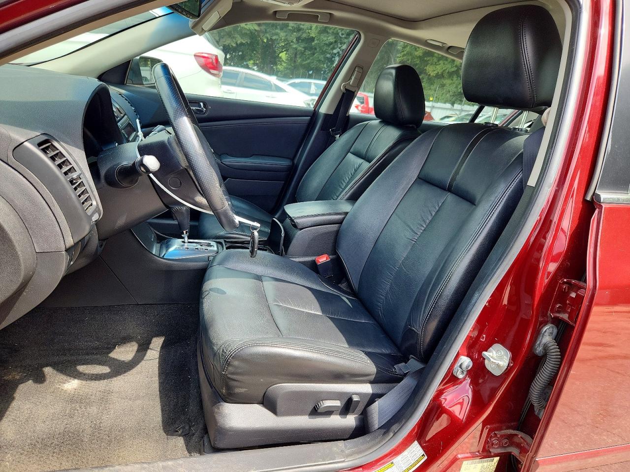 2011 Nissan Altima 2.5 Burgundy vin: 1N4AL2AP8BN436223