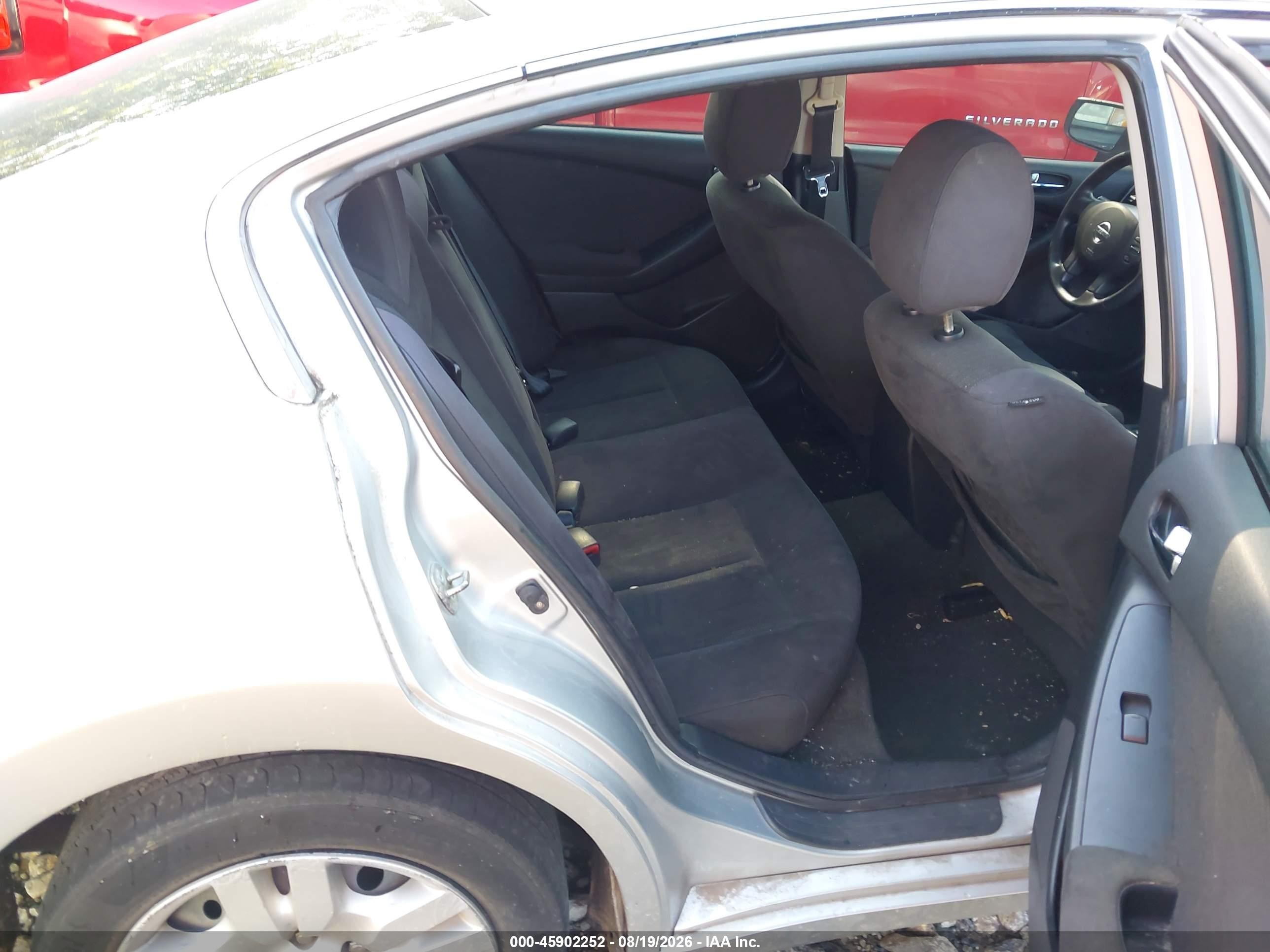 2011 Nissan Altima 2.5 S Silver vin: 1N4AL2AP8BN442930