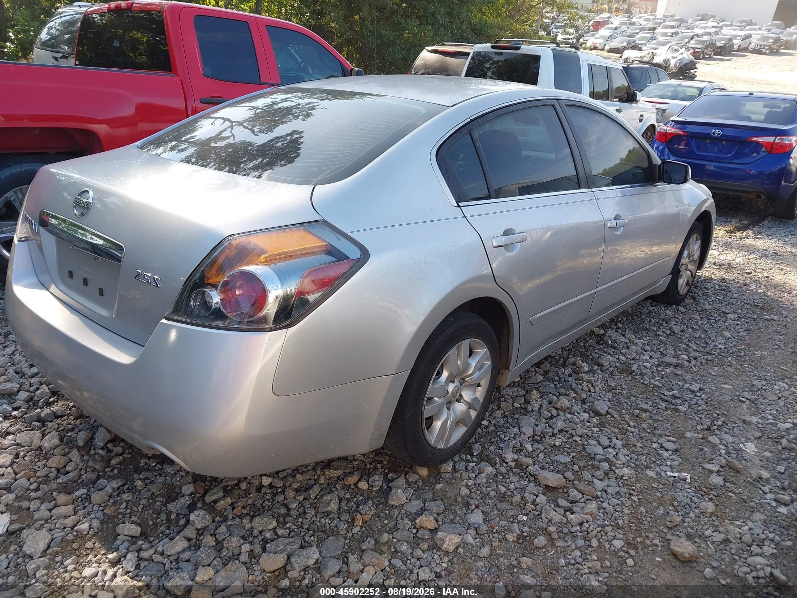 2011 Nissan Altima 2.5 S Silver vin: 1N4AL2AP8BN442930