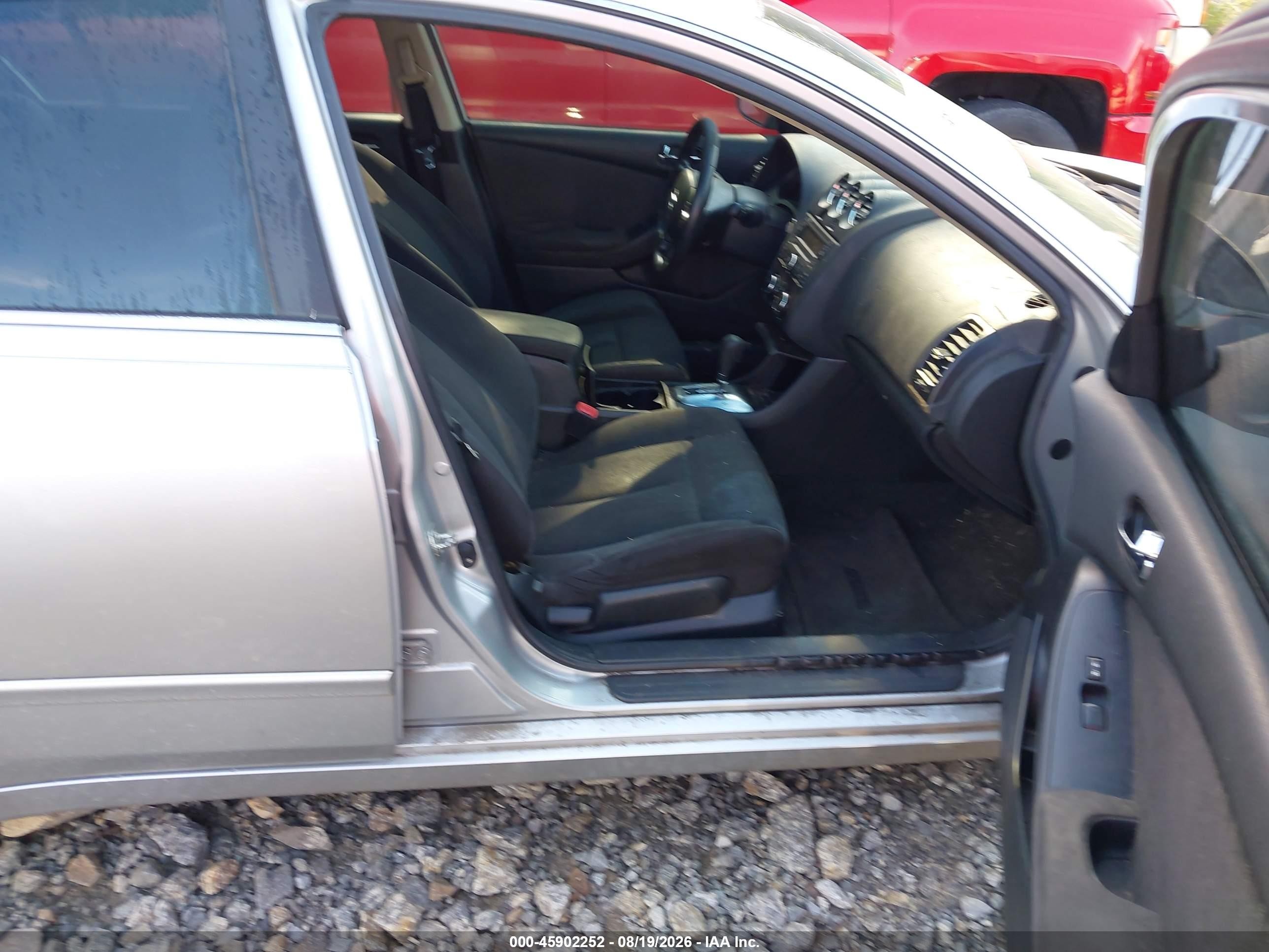 2011 Nissan Altima 2.5 S Silver vin: 1N4AL2AP8BN442930