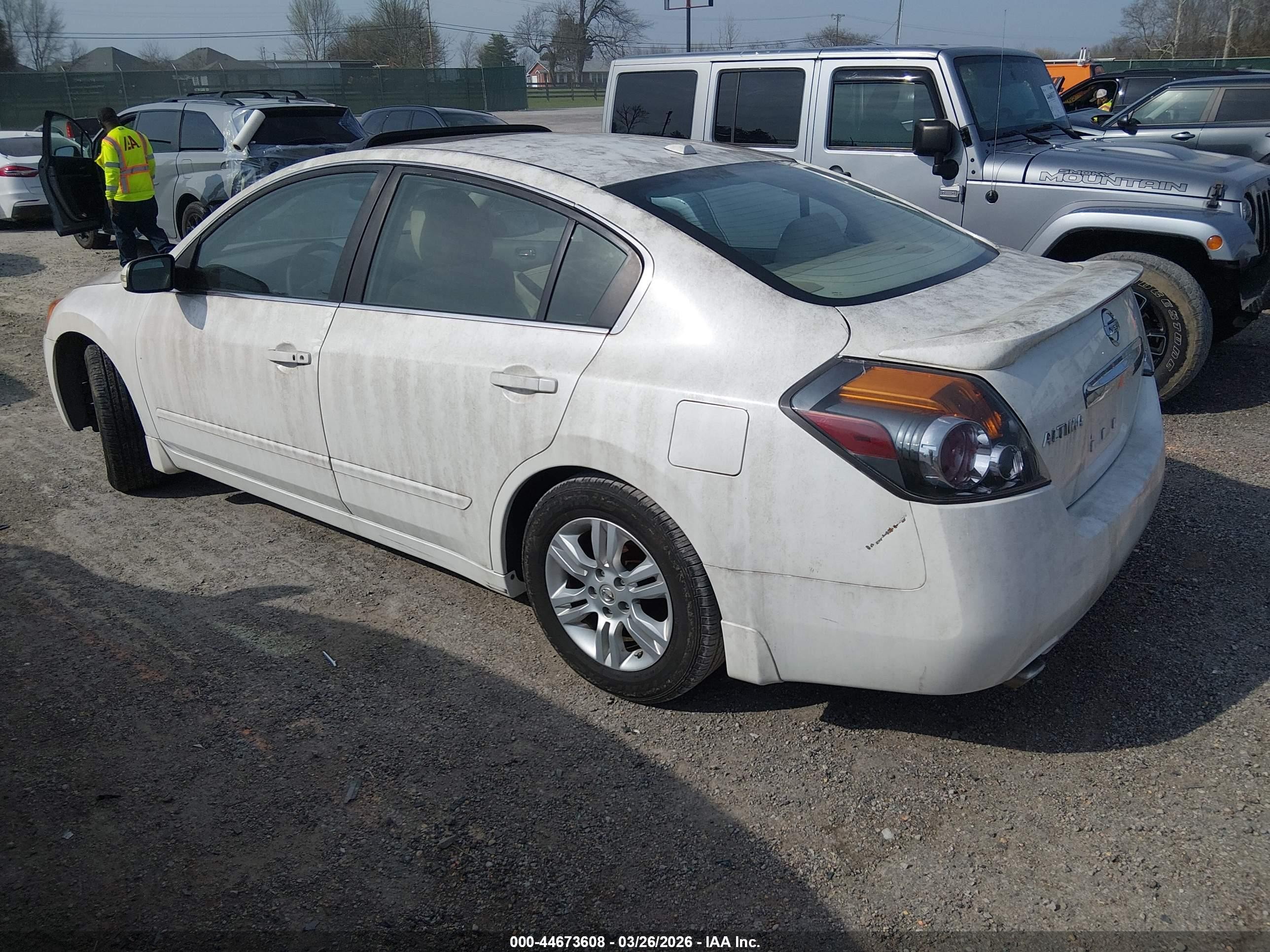 2011 Nissan Altima 2.5 S Белый vin: 1N4AL2AP8BN472719