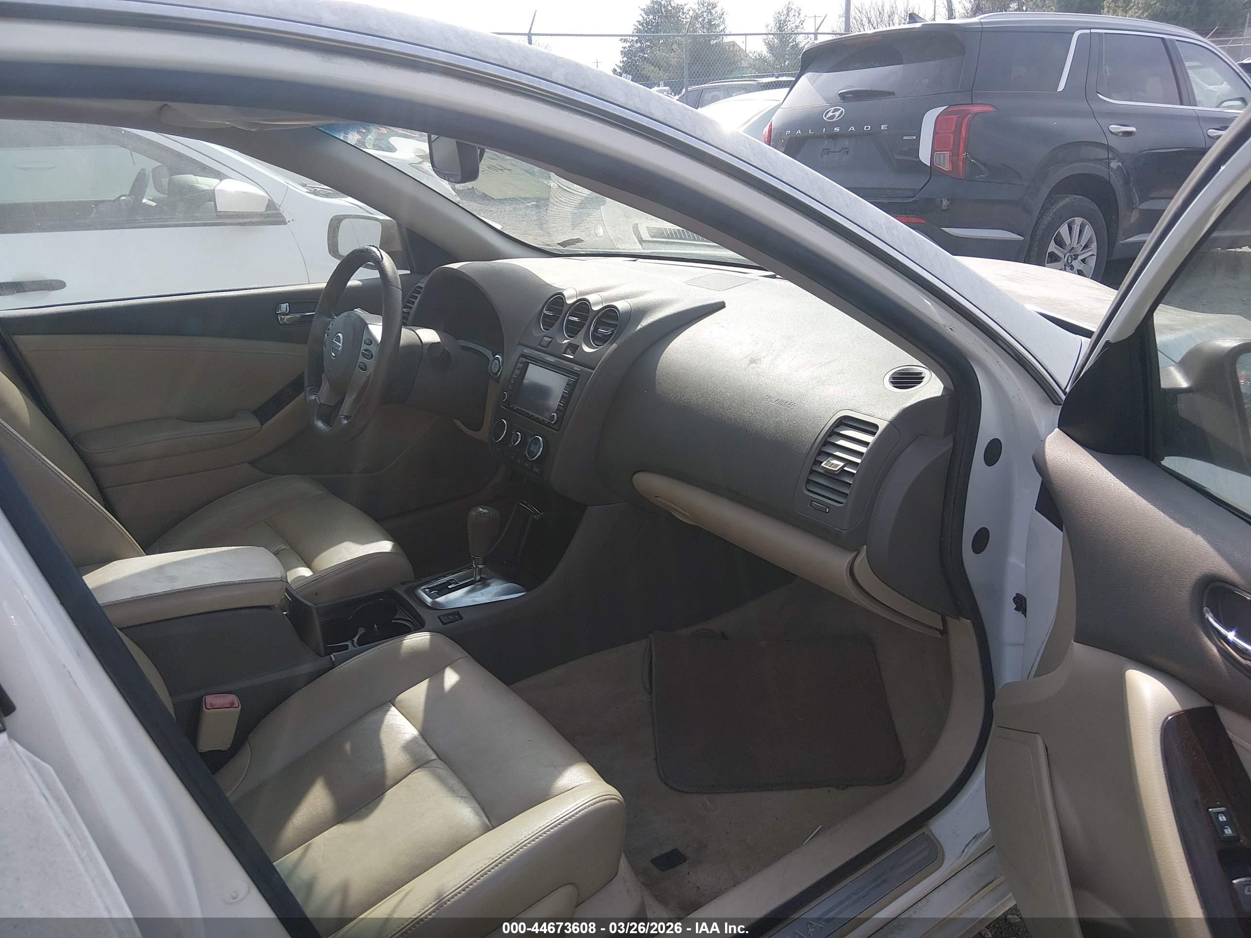 2011 Nissan Altima 2.5 S Белый vin: 1N4AL2AP8BN472719