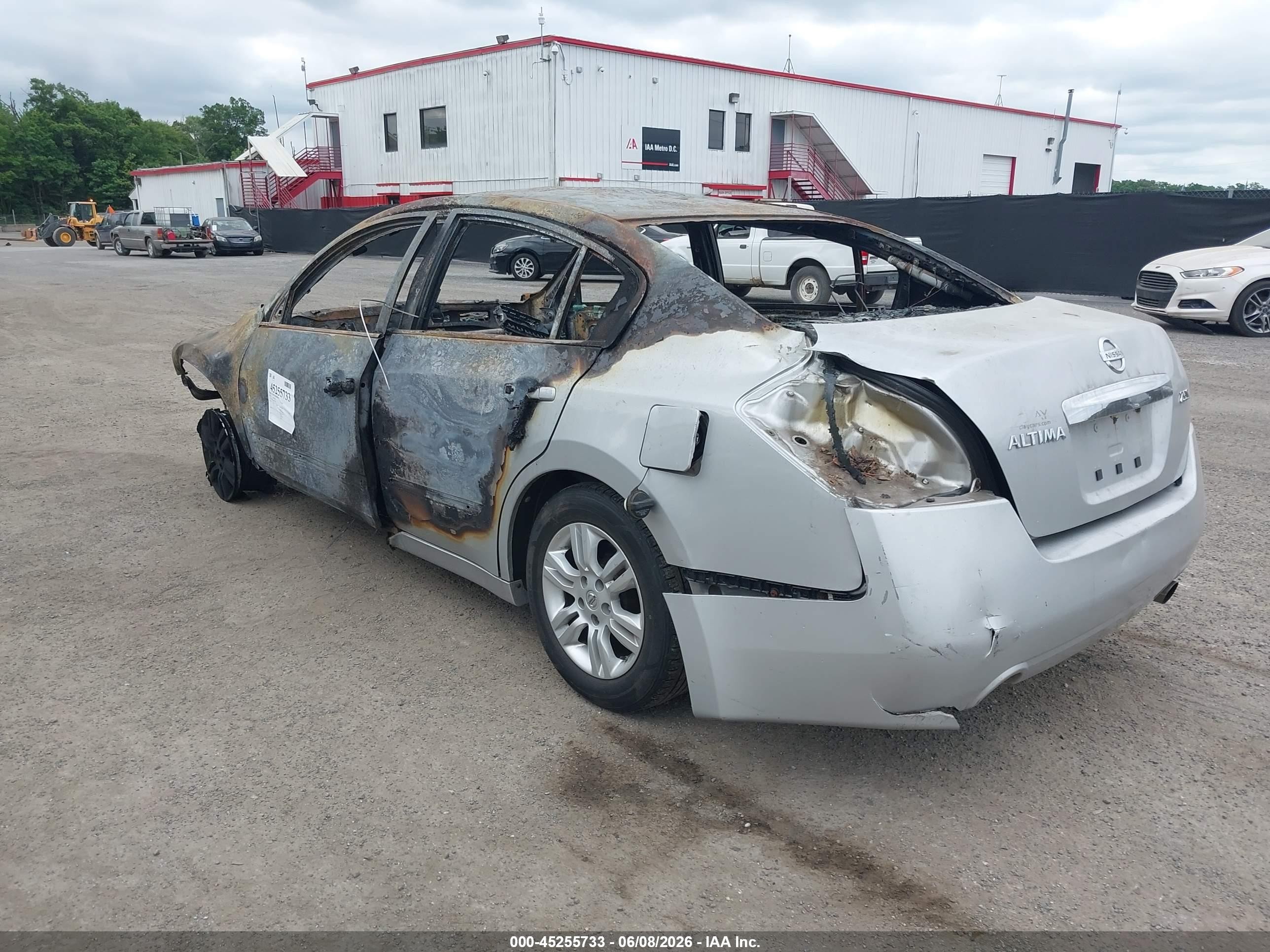 2011 Nissan Altima 2.5 S Серебряный vin: 1N4AL2AP8BN479704
