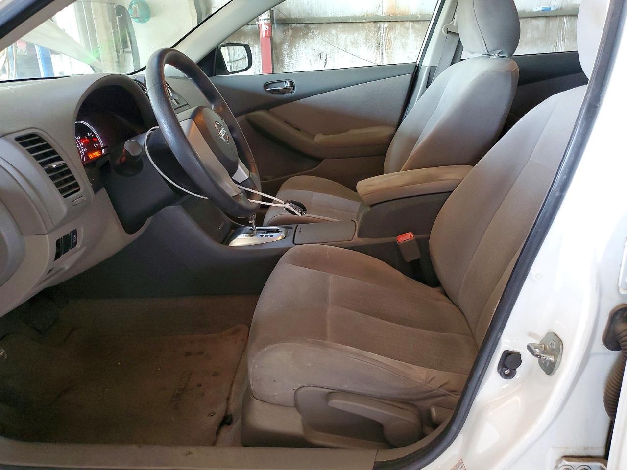 2011 Nissan Altima 2.5 White vin: 1N4AL2AP8BN480402