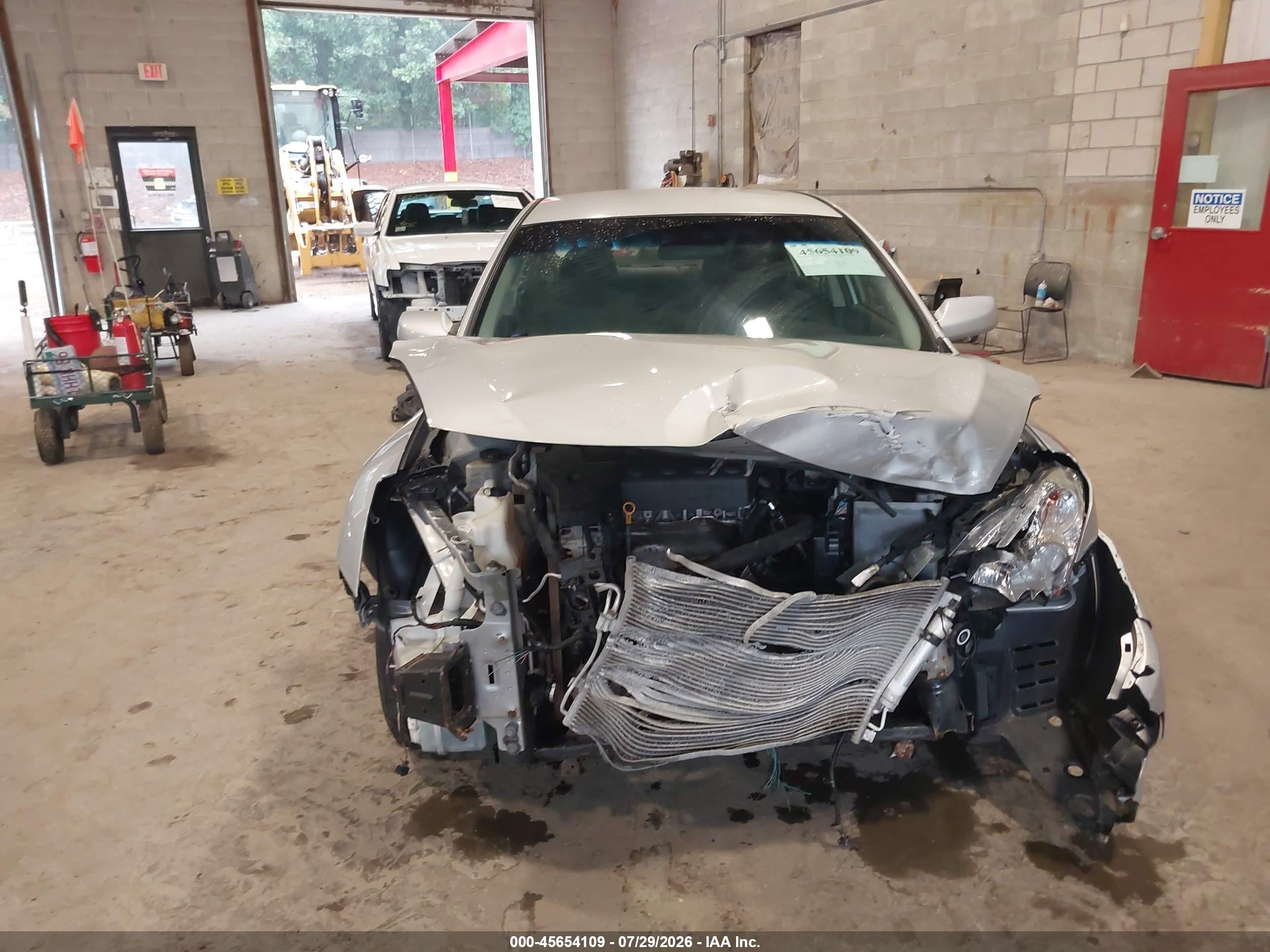 2011 Nissan Altima 2.5 S Silver vin: 1N4AL2AP8BN480514