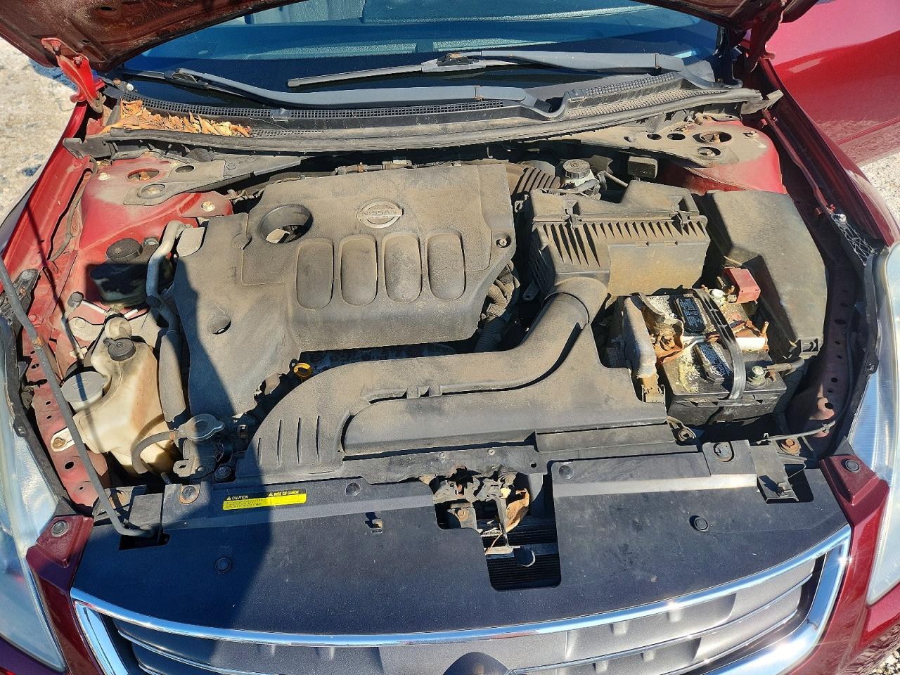 2011 Nissan Altima 2.5 Red vin: 1N4AL2AP8BN485275