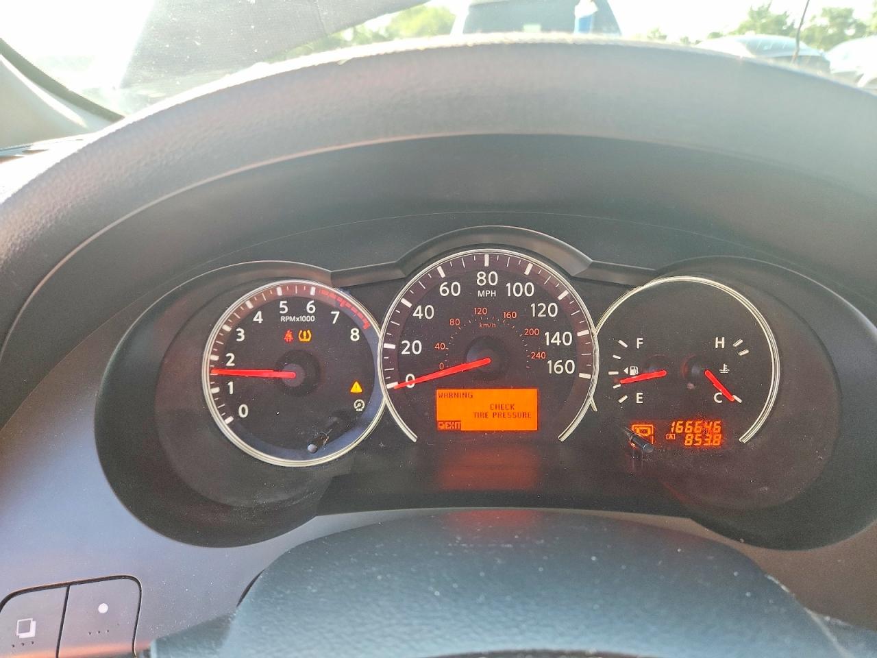 2011 Nissan Altima 2.5 Red vin: 1N4AL2AP8BN485275