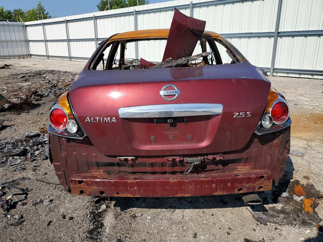 2011 Nissan Altima 2.5 Maroon vin: 1N4AL2AP8BN493540