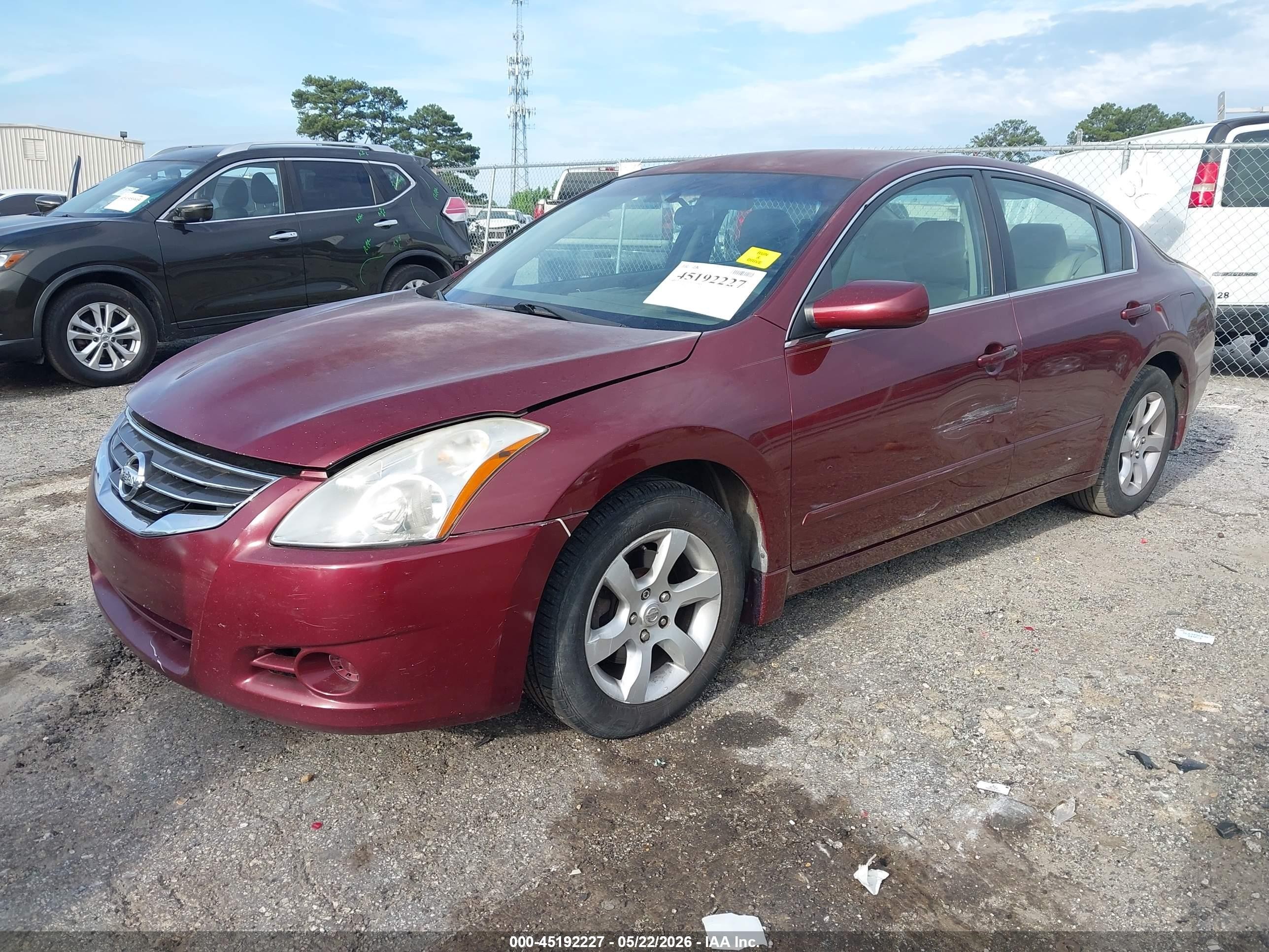 2012 Nissan Altima 2.5 S Red vin: 1N4AL2AP8CC131608
