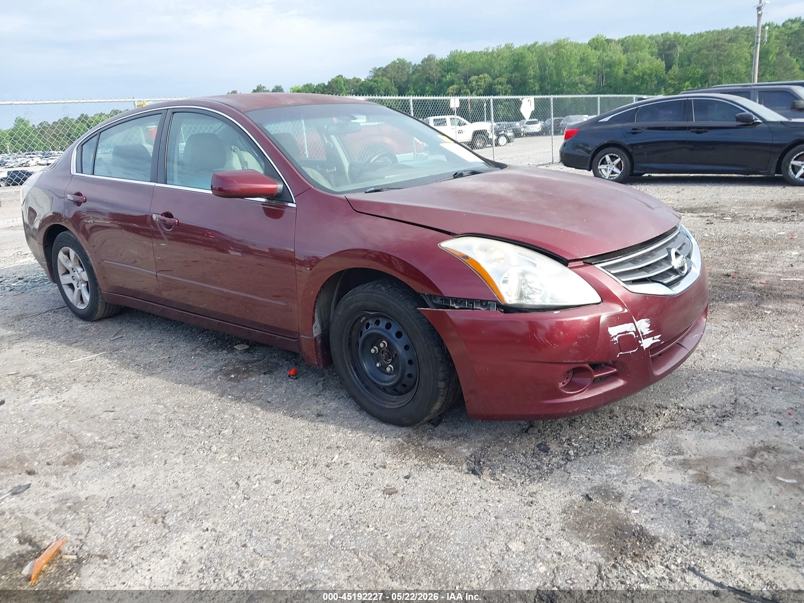 2012 Nissan Altima 2.5 S Red vin: 1N4AL2AP8CC131608
