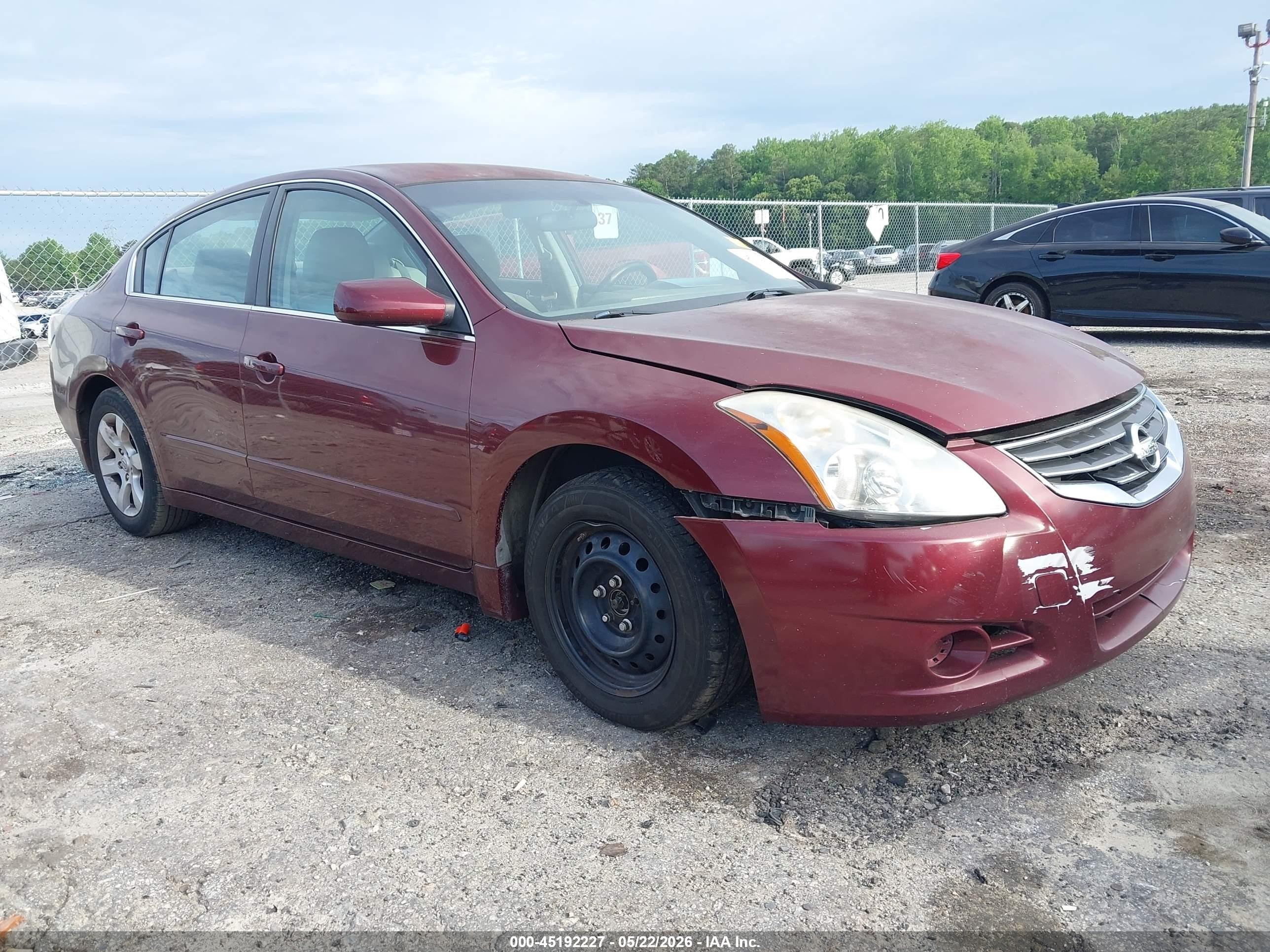 2012 Nissan Altima 2.5 S Red vin: 1N4AL2AP8CC131608