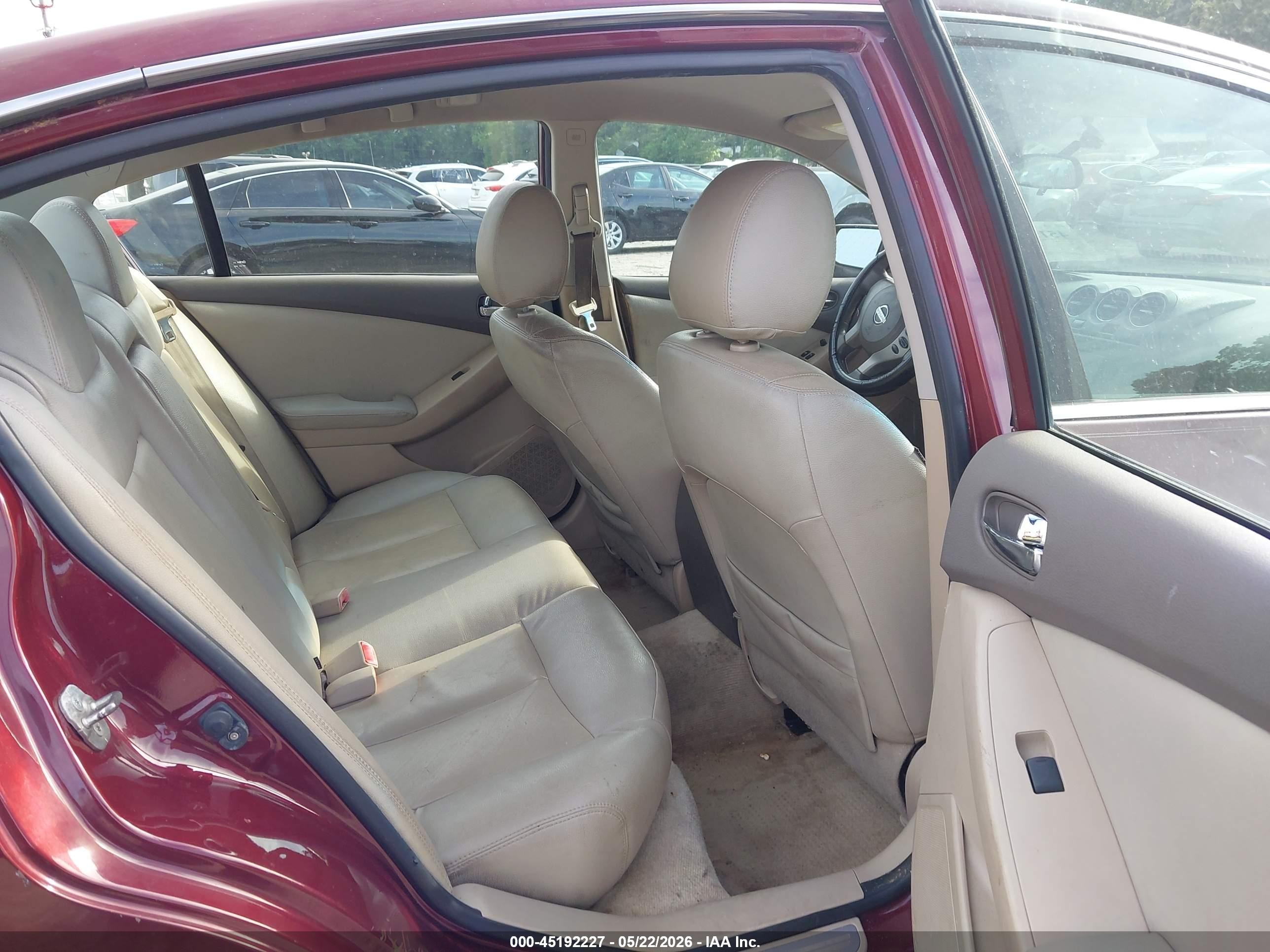 2012 Nissan Altima 2.5 S Red vin: 1N4AL2AP8CC131608