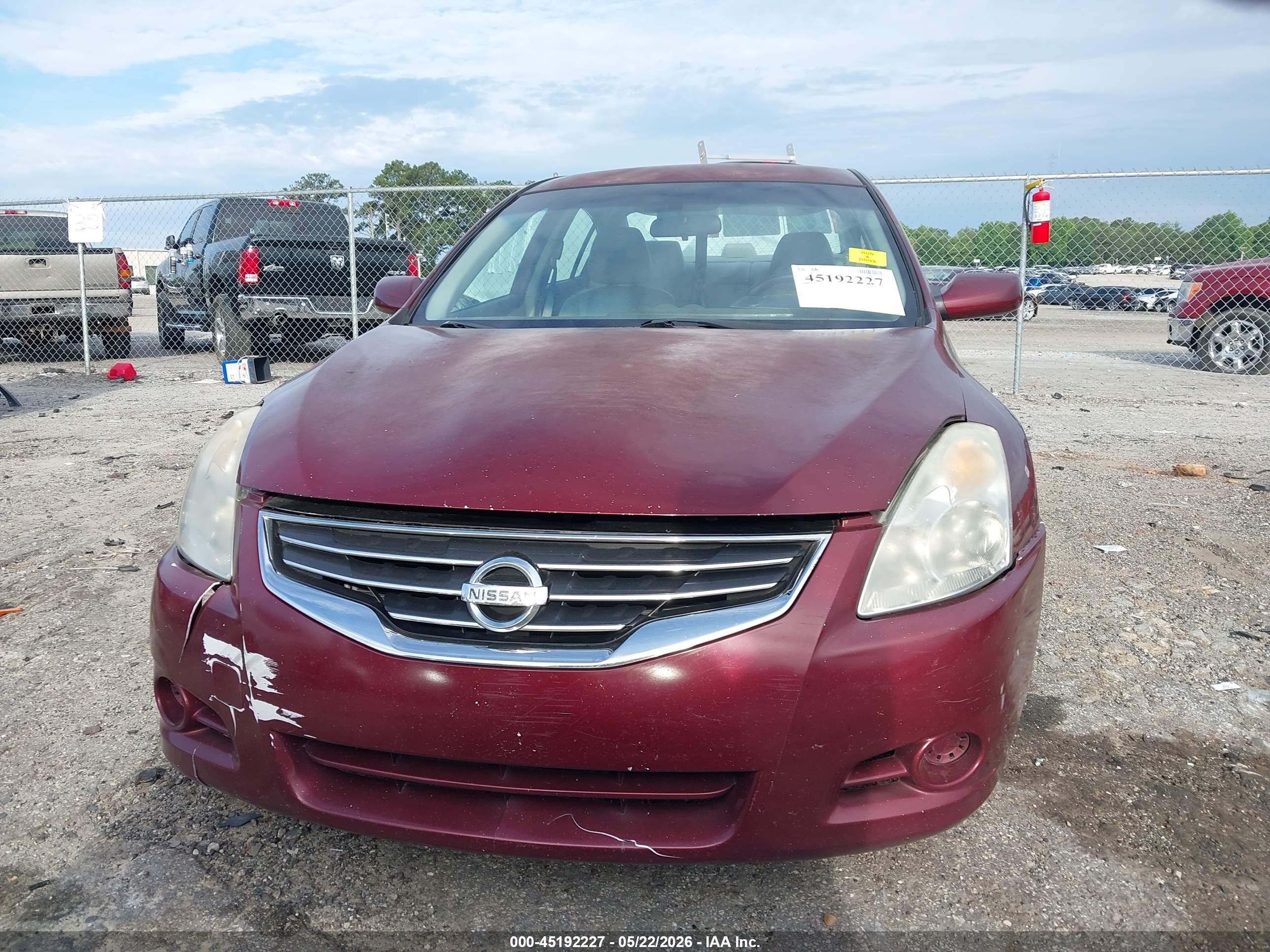 2012 Nissan Altima 2.5 S Red vin: 1N4AL2AP8CC131608
