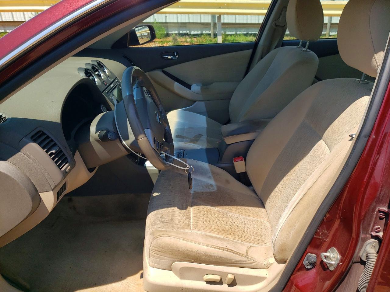 2012 Nissan Altima 2.5 Burgundy vin: 1N4AL2AP8CC131639