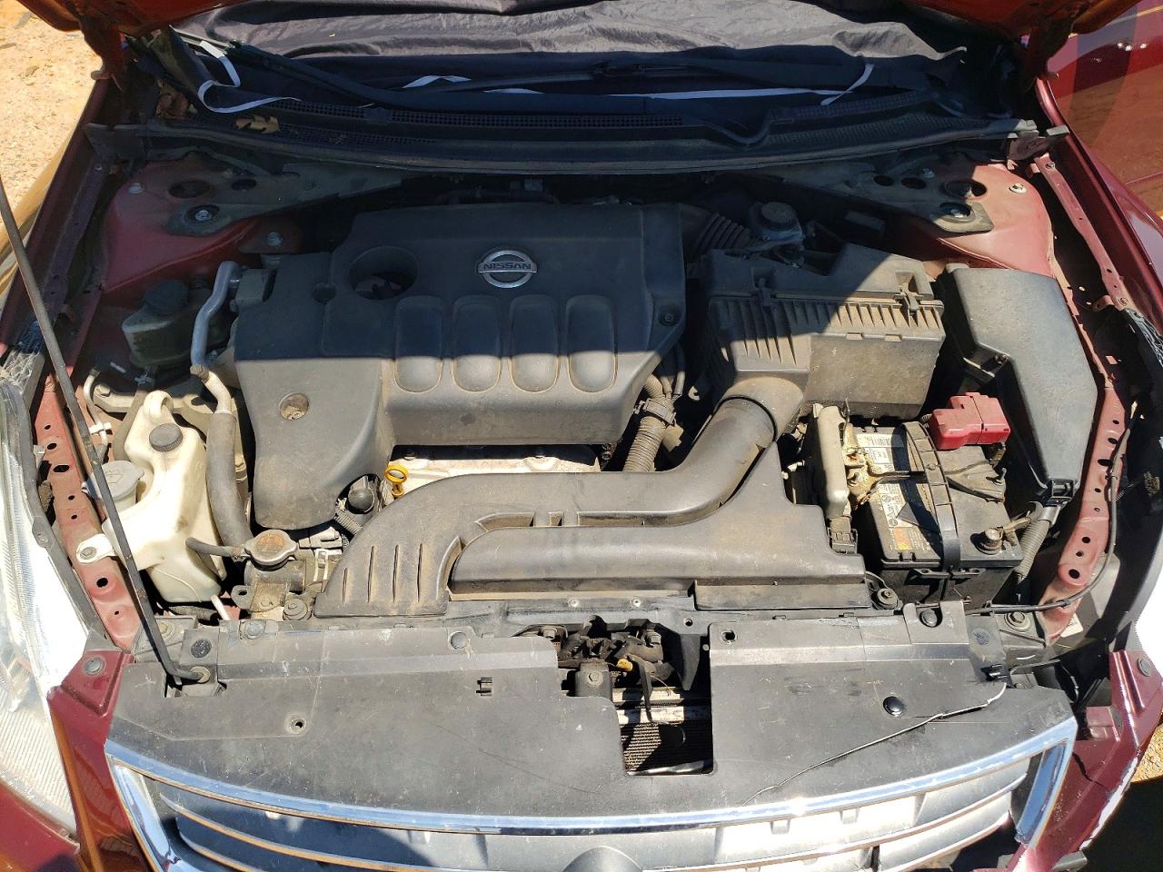 2012 Nissan Altima 2.5 Burgundy vin: 1N4AL2AP8CC131639