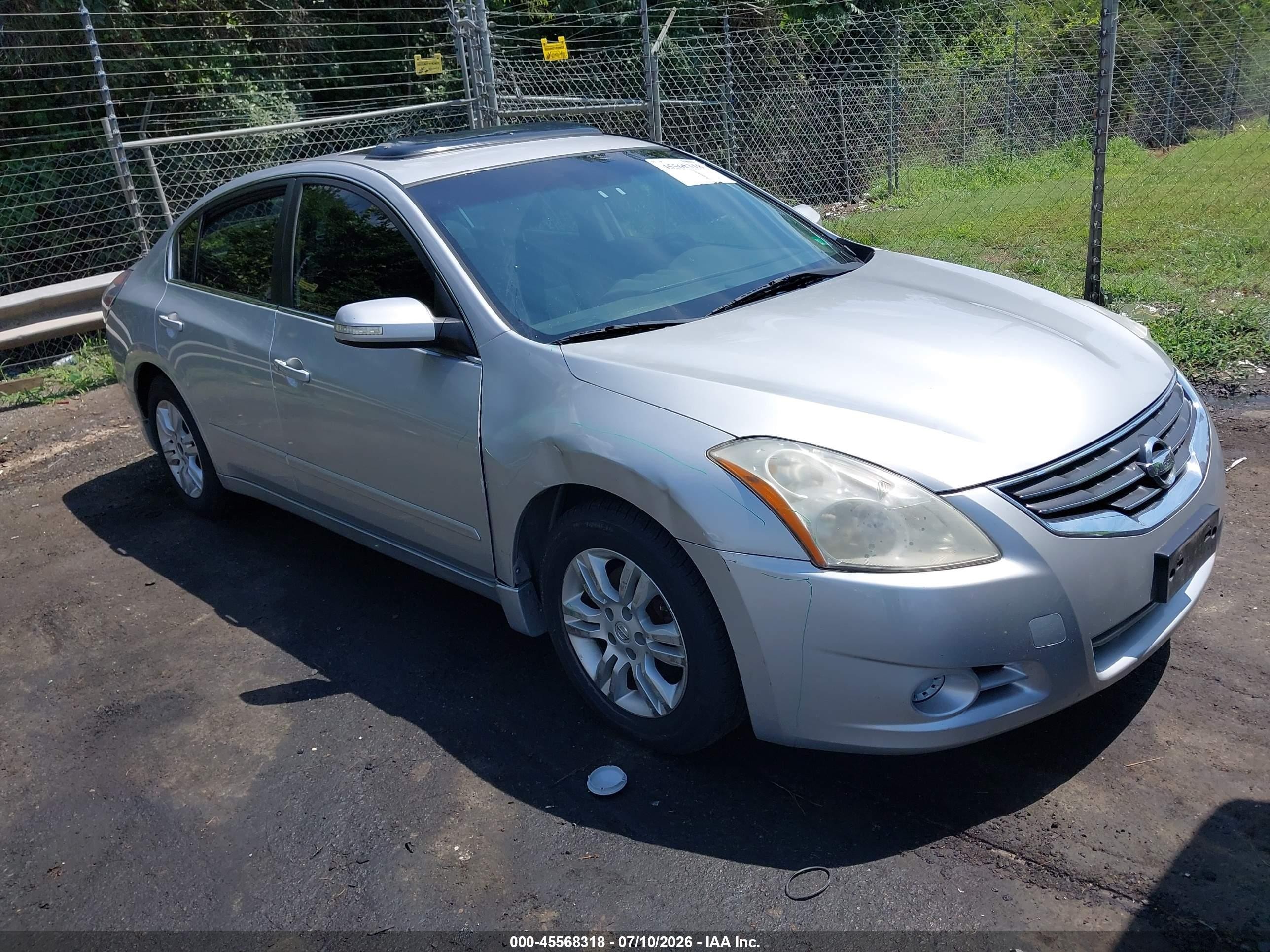 2012 Nissan Altima 2.5 S Серебряный vin: 1N4AL2AP8CC133844