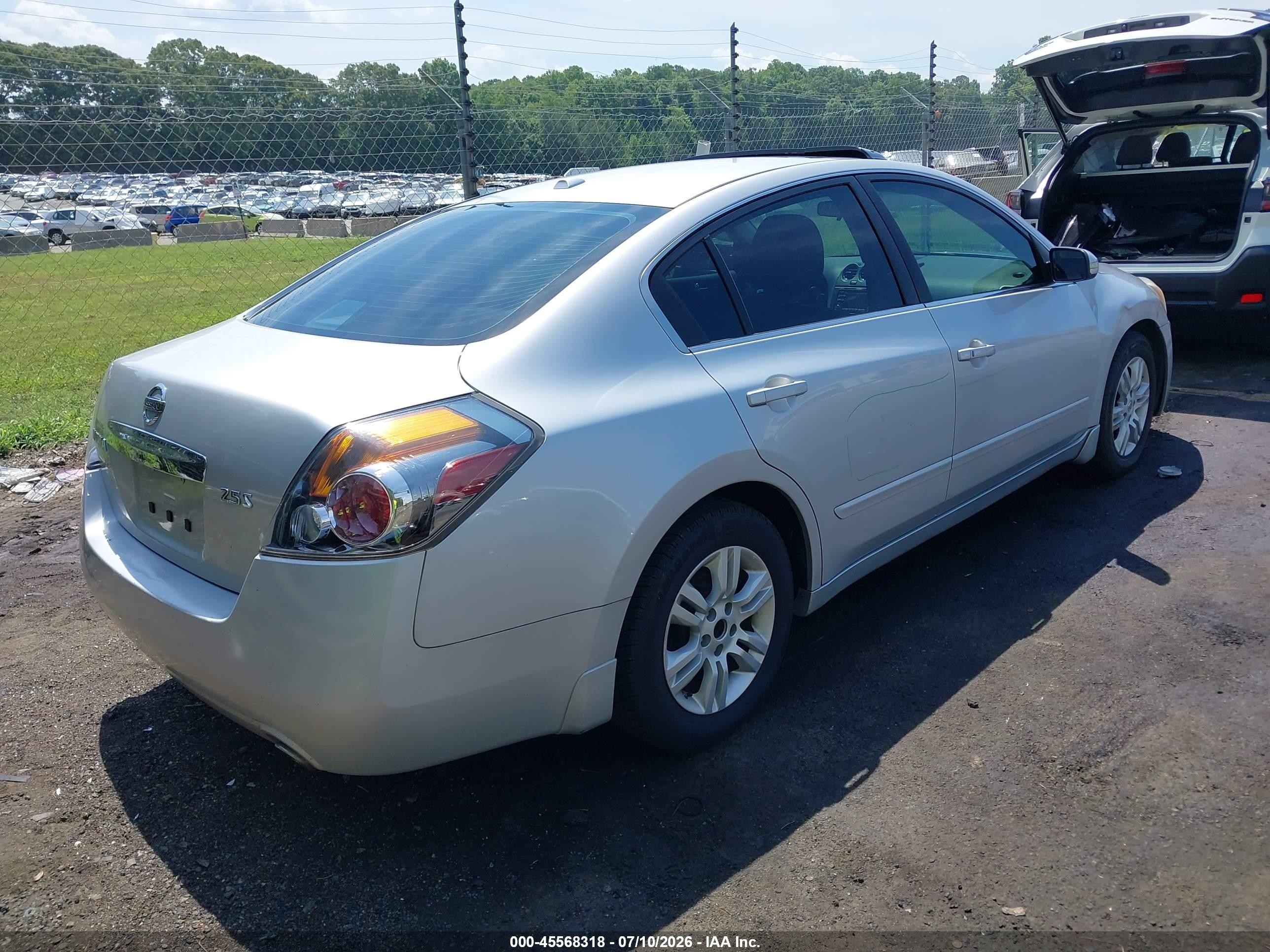 2012 Nissan Altima 2.5 S Серебряный vin: 1N4AL2AP8CC133844