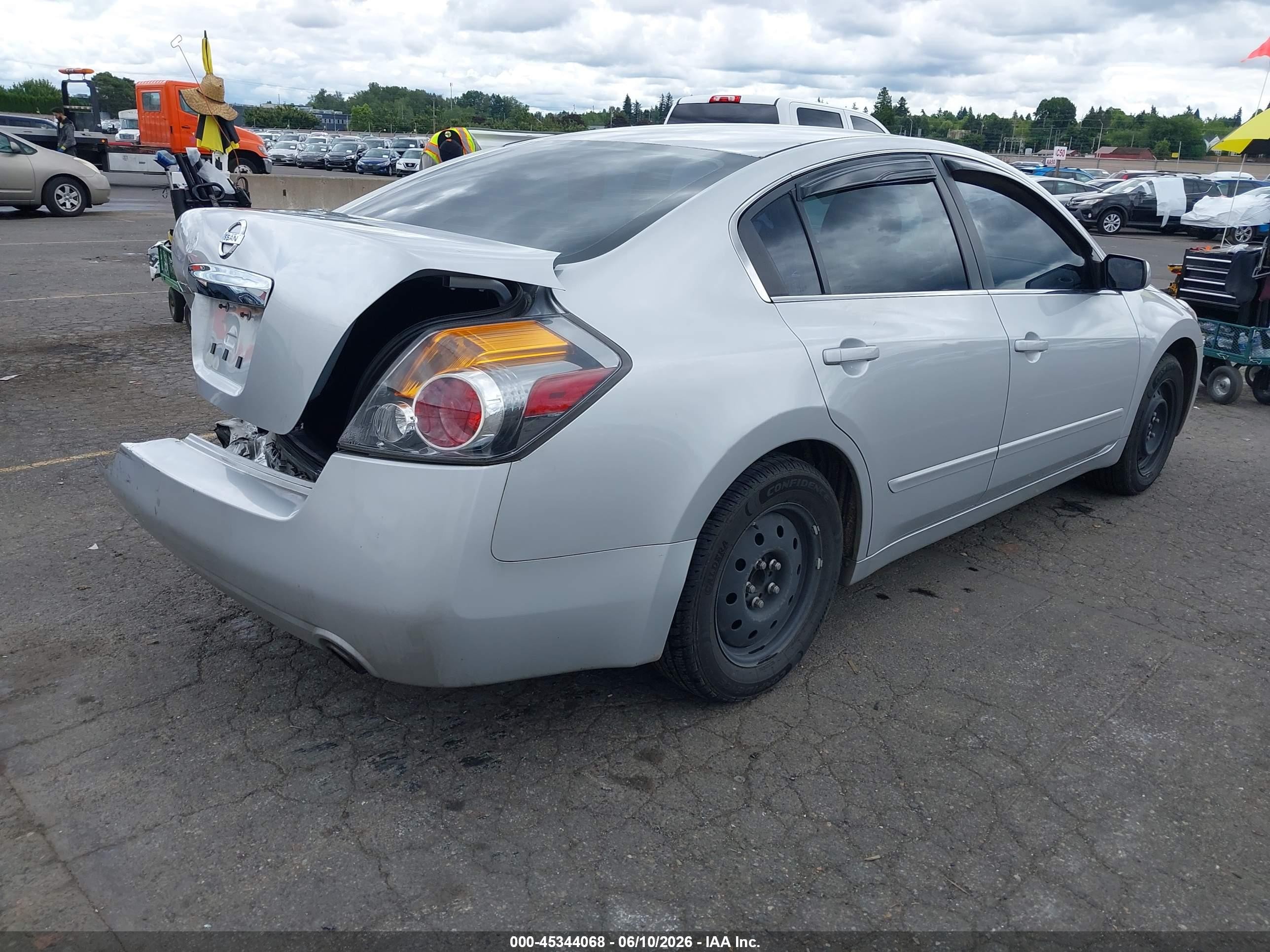 2012 Nissan Altima 2.5 Silver vin: 1N4AL2AP8CC160493