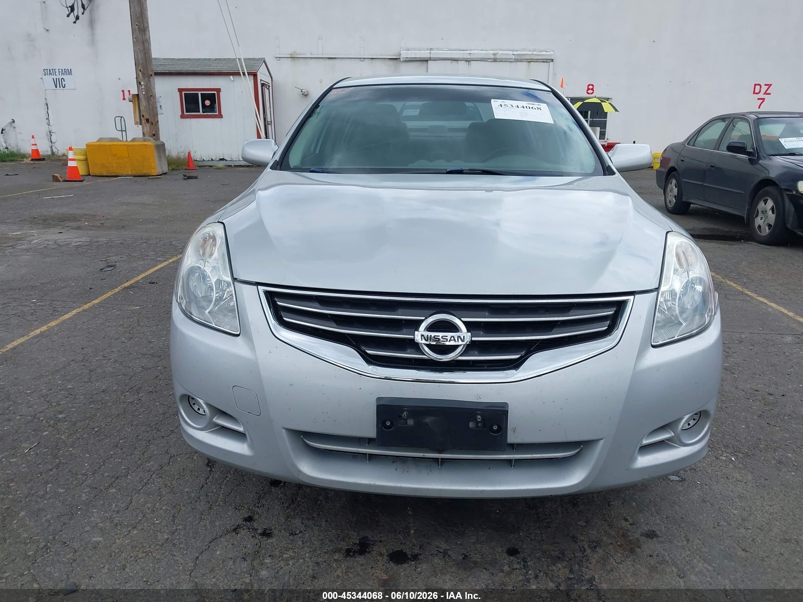 2012 Nissan Altima 2.5 Silver vin: 1N4AL2AP8CC160493