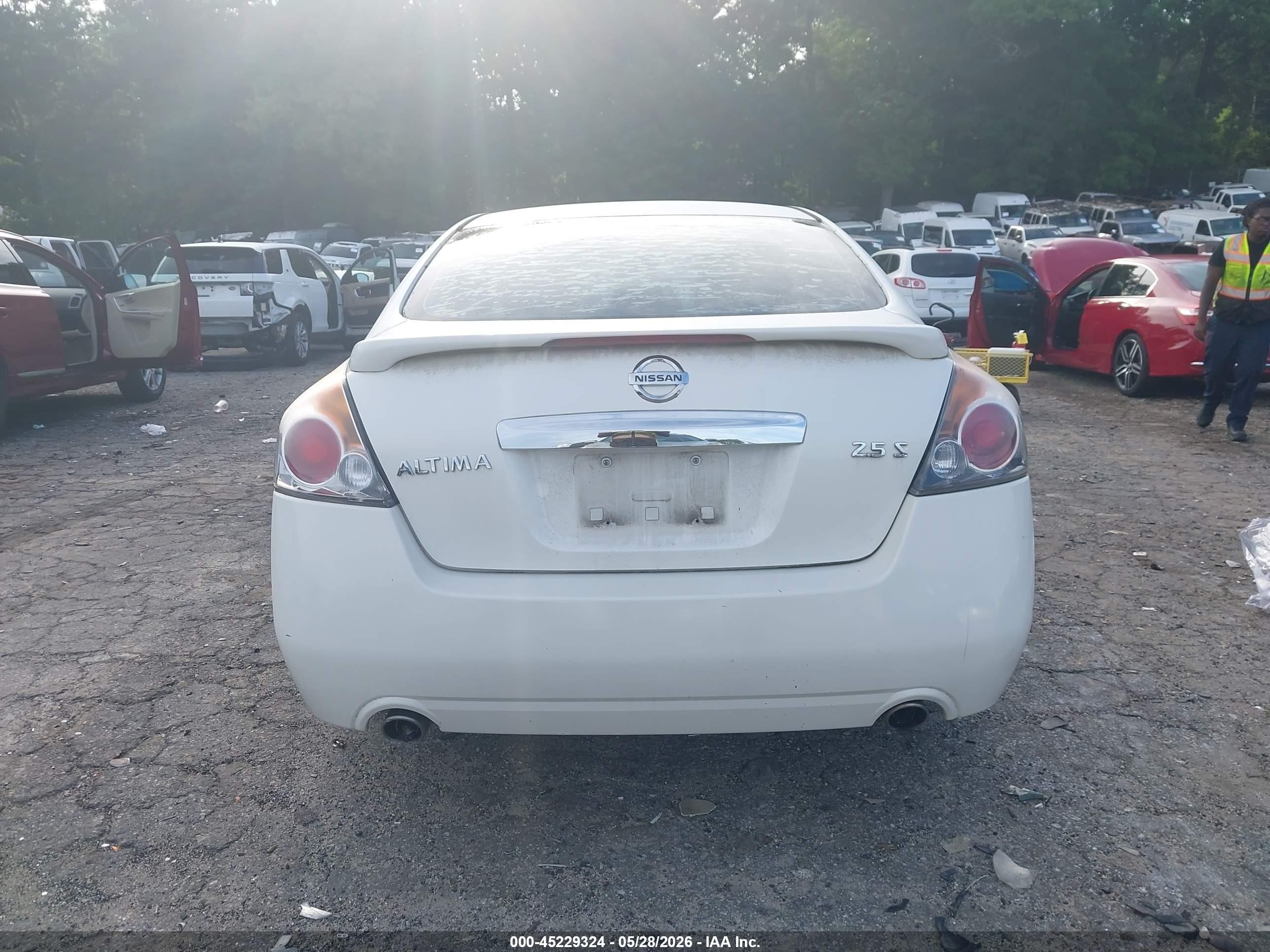 2012 Nissan Altima 2.5 S White vin: 1N4AL2AP8CC165290