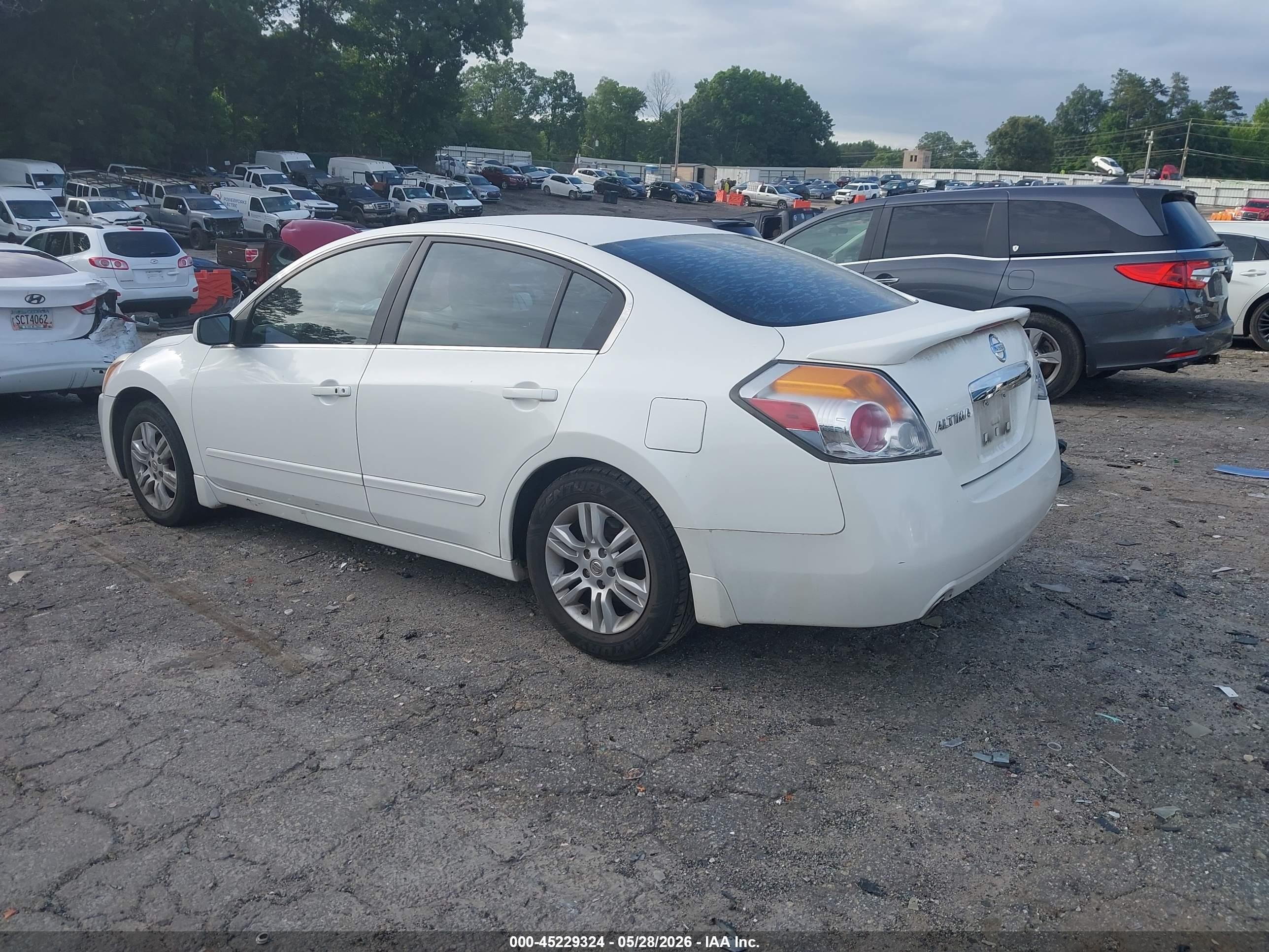 2012 Nissan Altima 2.5 S White vin: 1N4AL2AP8CC165290
