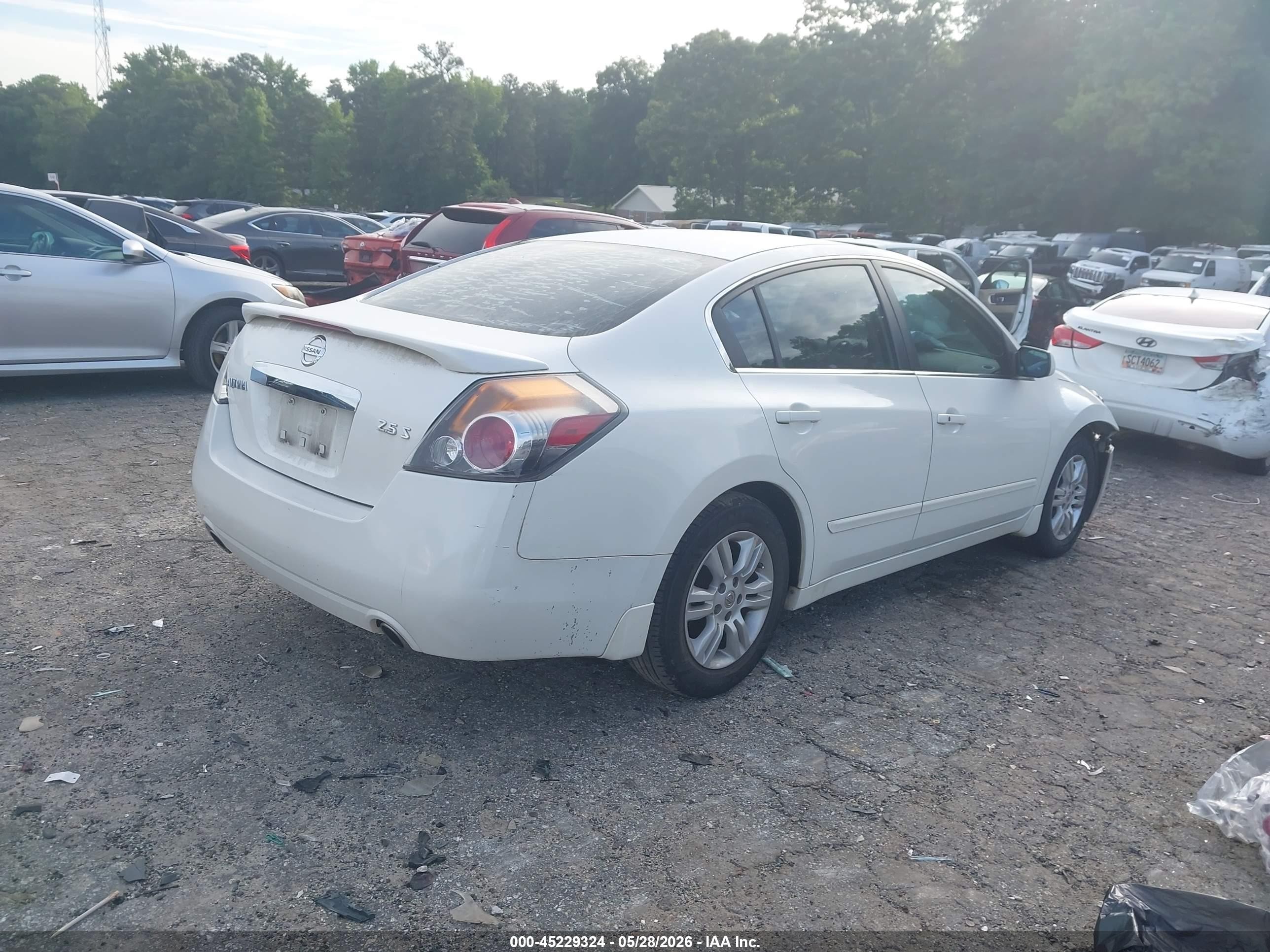 2012 Nissan Altima 2.5 S White vin: 1N4AL2AP8CC165290
