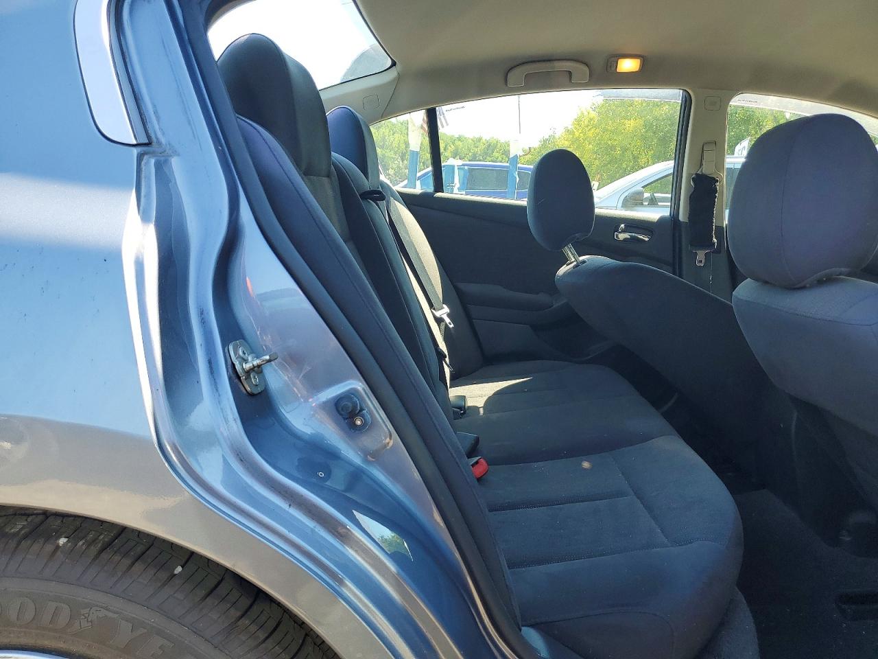 2012 Nissan Altima 2.5 Silver vin: 1N4AL2AP8CC172773