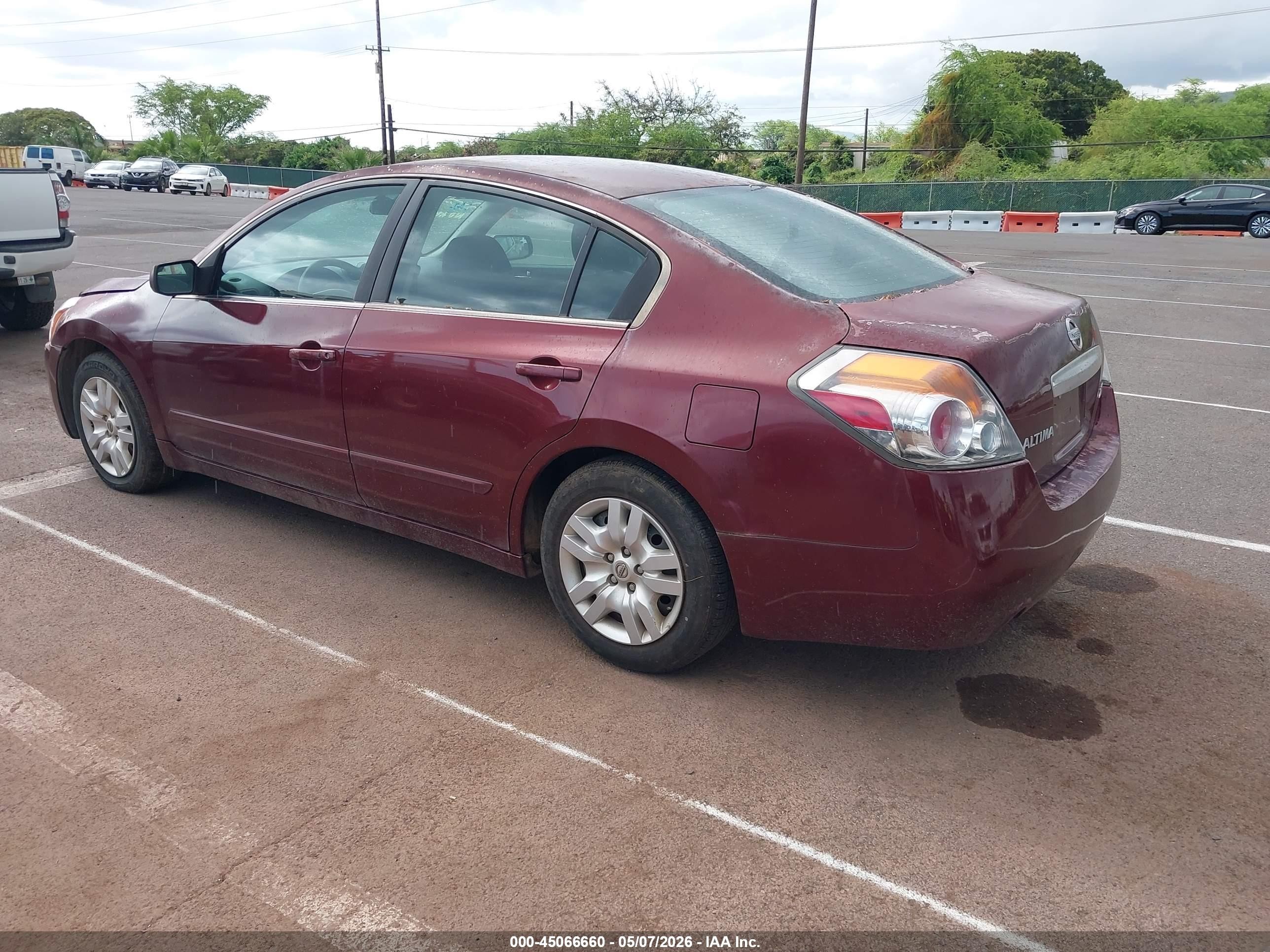 2012 Nissan Altima 2.5 S Maroon vin: 1N4AL2AP8CC208011