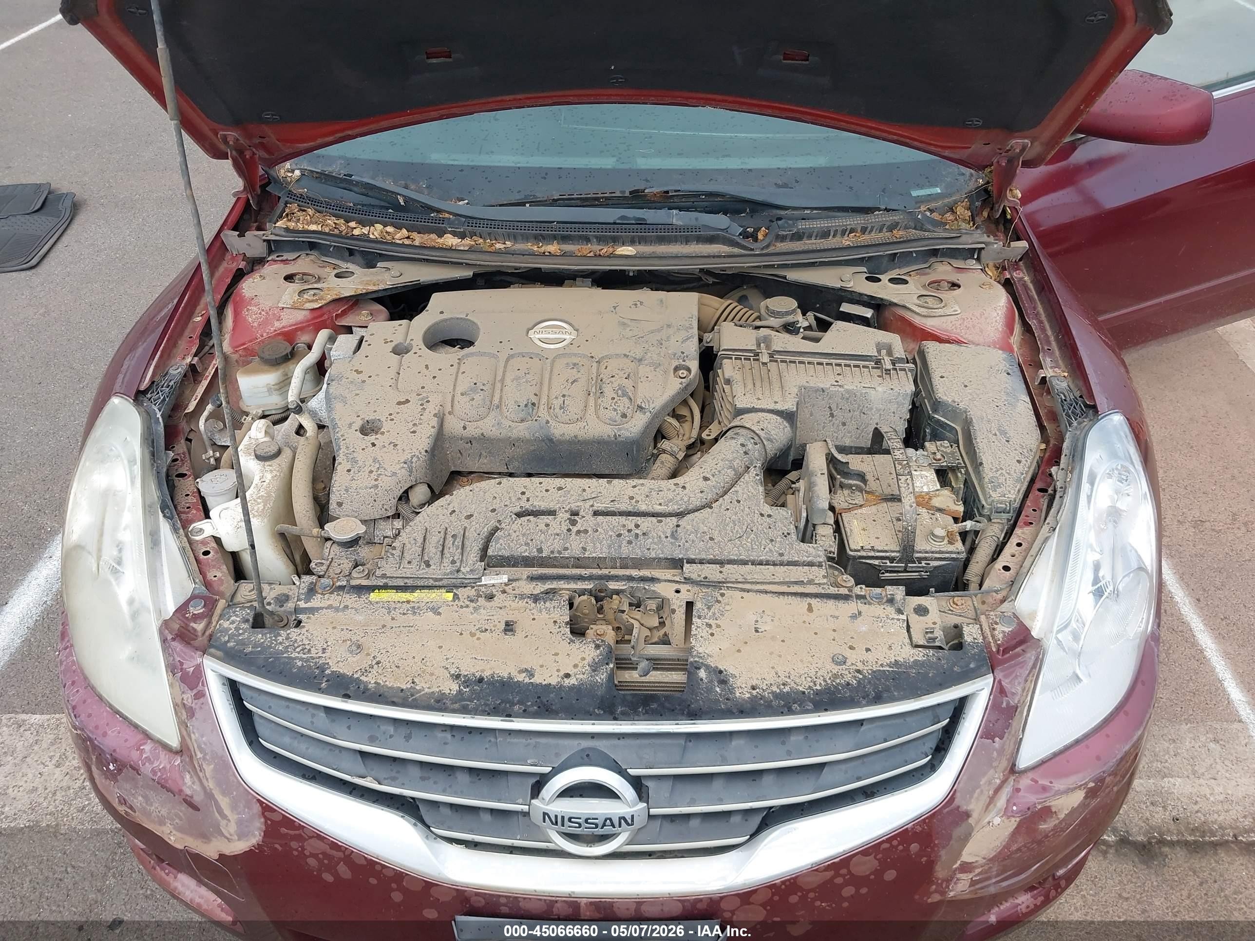 2012 Nissan Altima 2.5 S Maroon vin: 1N4AL2AP8CC208011