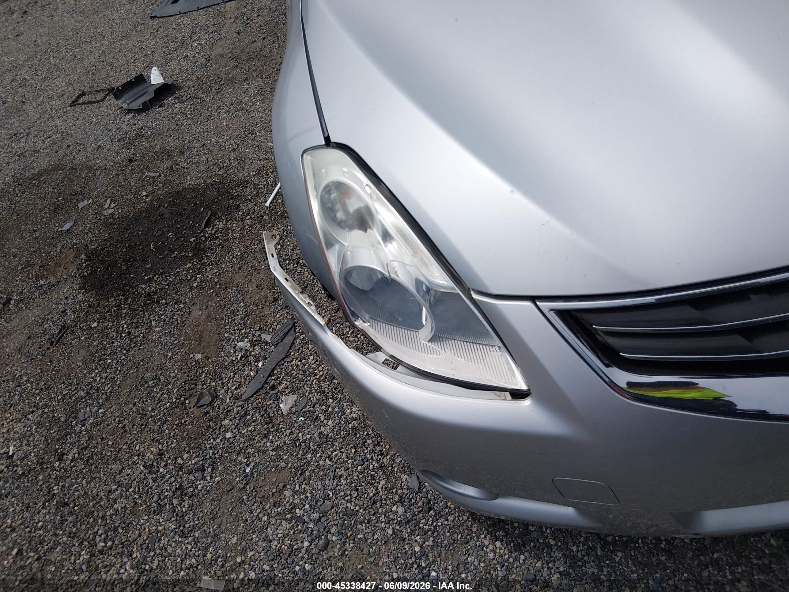 2012 Nissan Altima 2.5 S Silver vin: 1N4AL2AP8CC245544