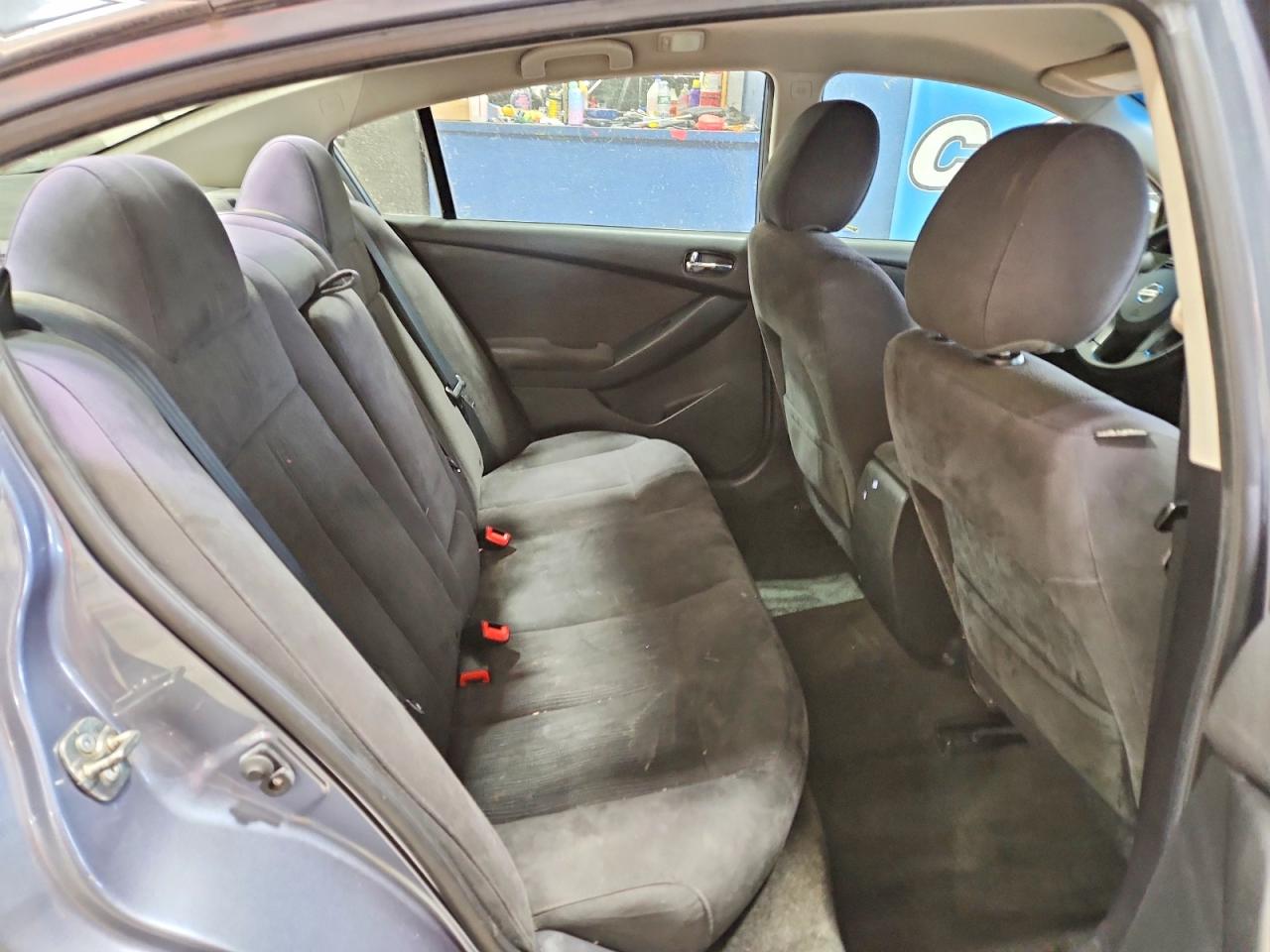 2012 Nissan Altima Base Blue vin: 1N4AL2AP8CN403692