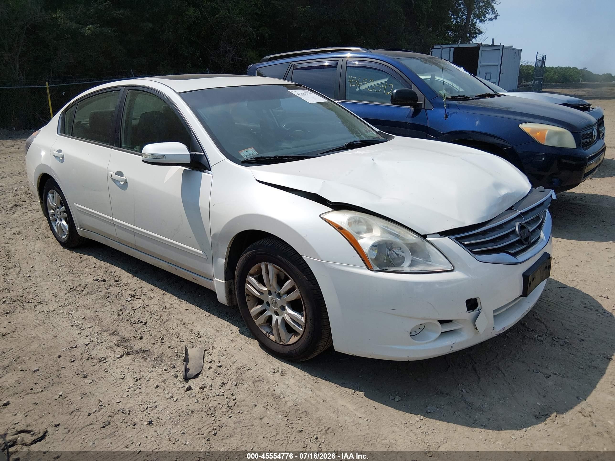 2012 Nissan Altima 2.5 S White vin: 1N4AL2AP8CN411940