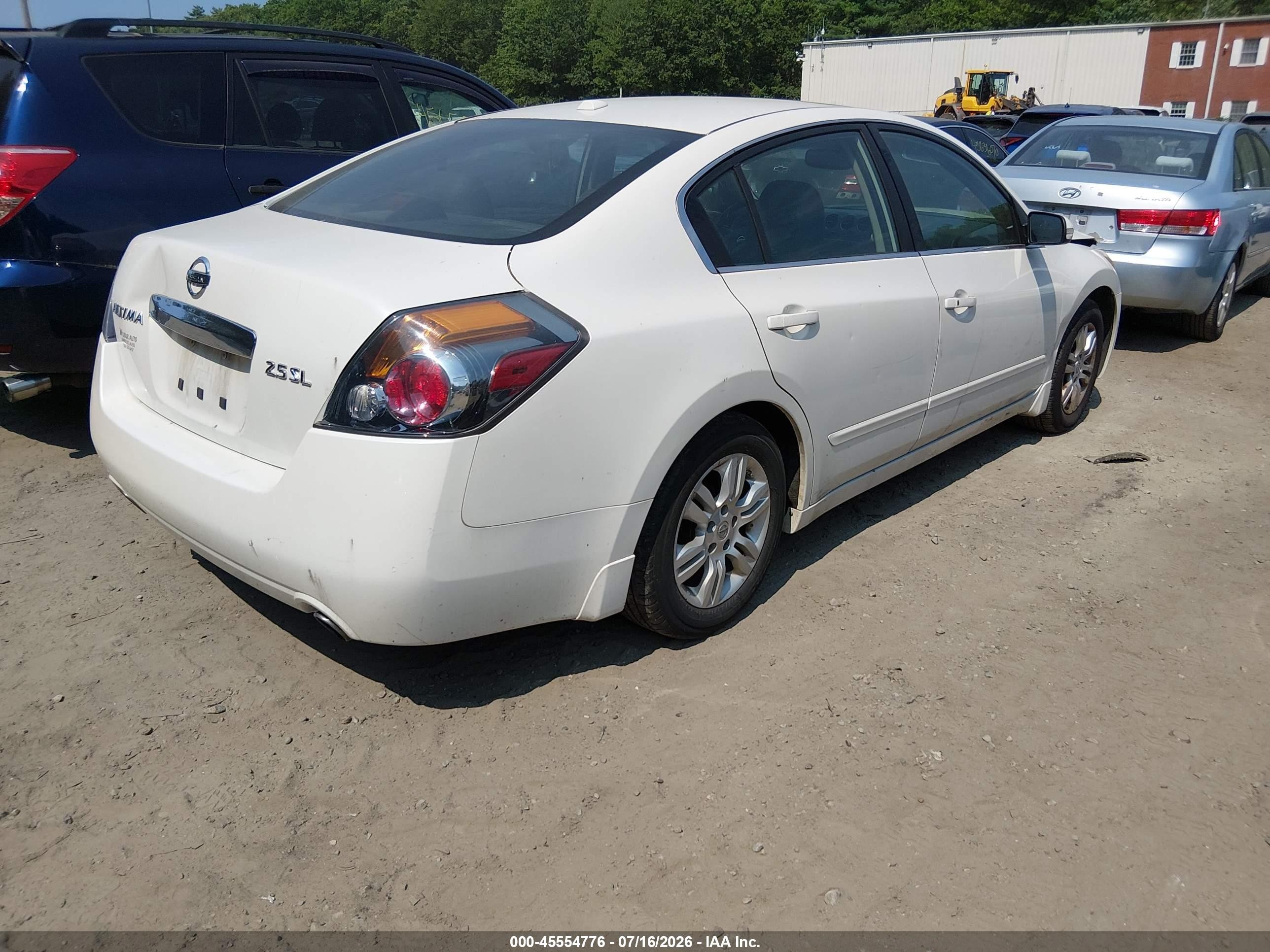 2012 Nissan Altima 2.5 S White vin: 1N4AL2AP8CN411940