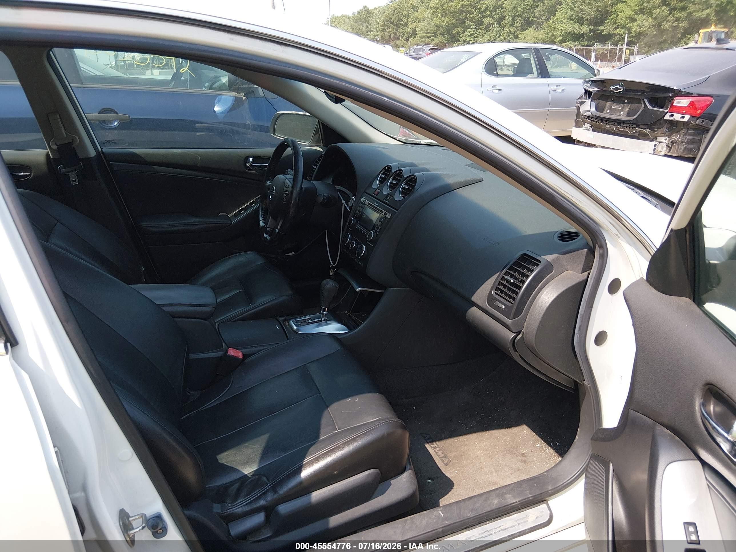2012 Nissan Altima 2.5 S White vin: 1N4AL2AP8CN411940