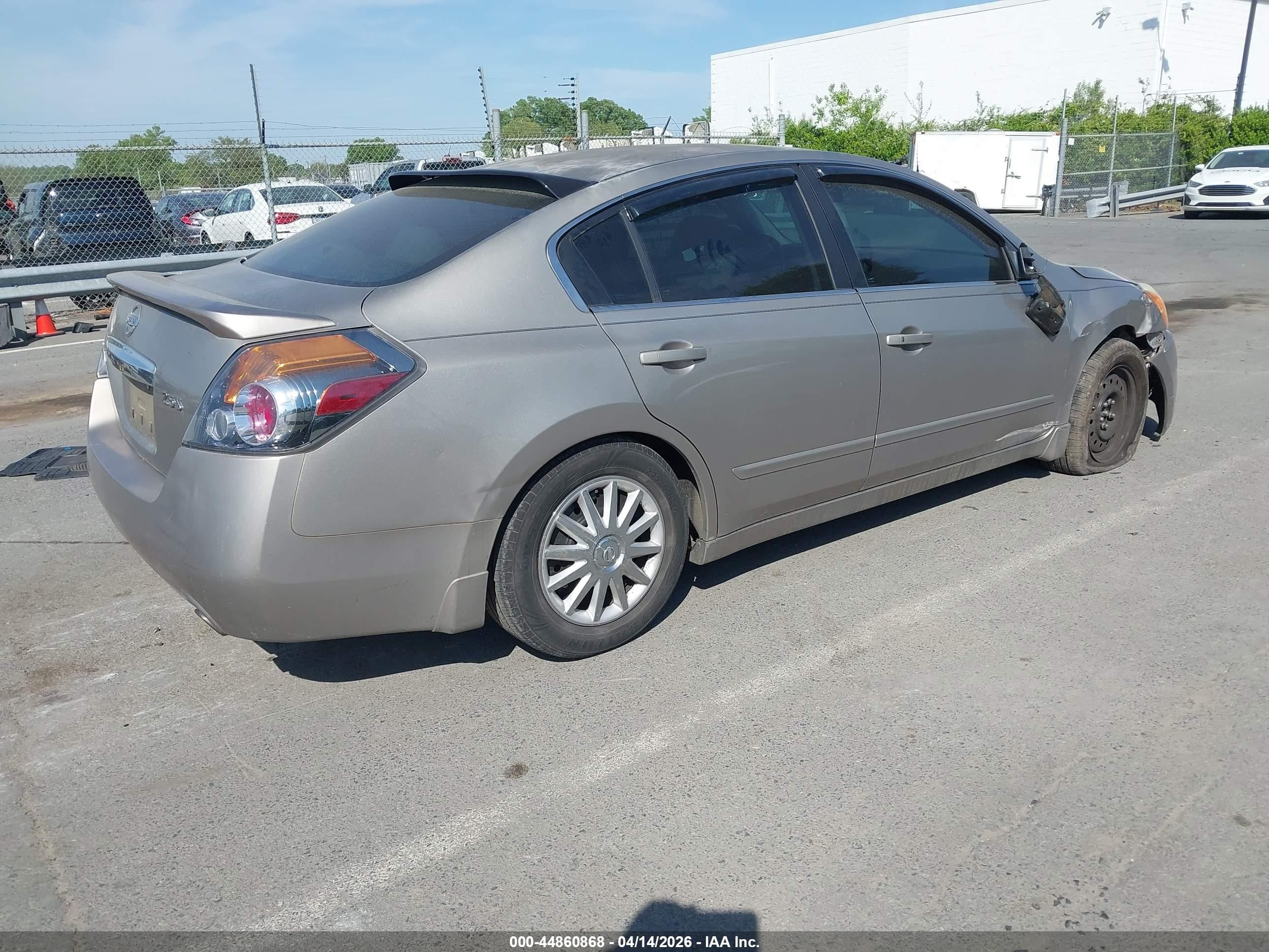 2012 Nissan Altima 2.5 S Champagne vin: 1N4AL2AP8CN429242