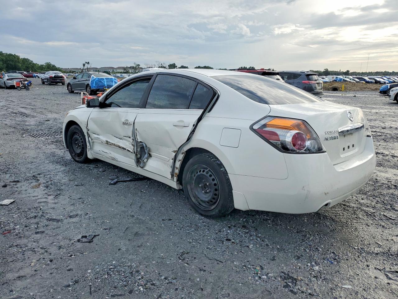 2012 Nissan Altima 2.5 White vin: 1N4AL2AP8CN439432