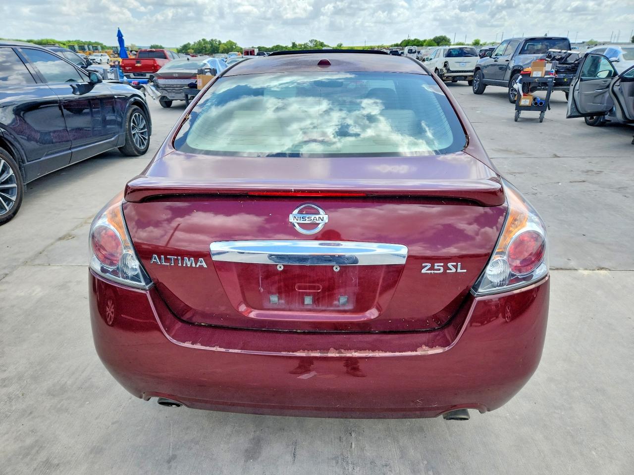2012 Nissan Altima 2.5 Burgundy vin: 1N4AL2AP8CN491448
