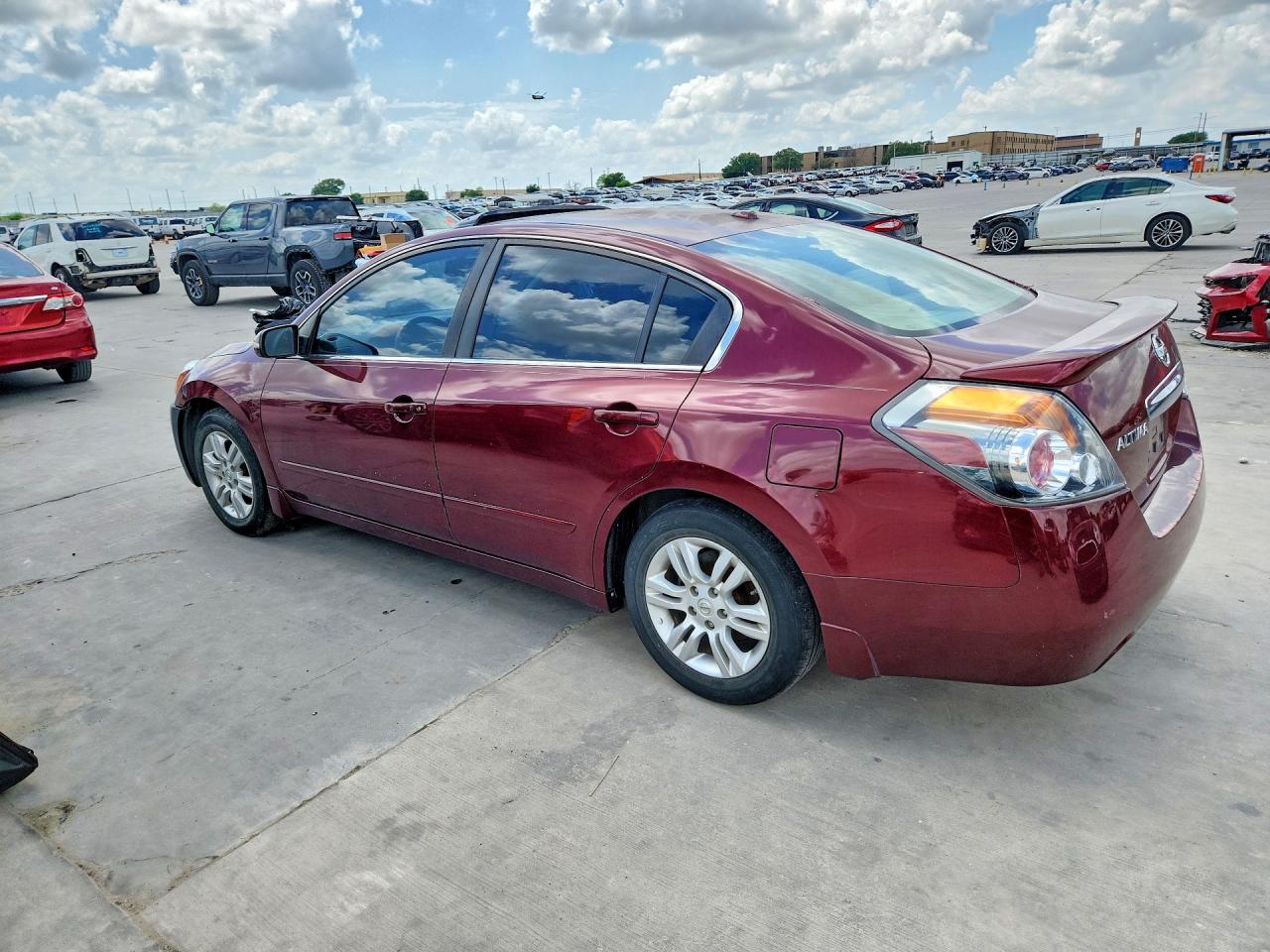 2012 Nissan Altima 2.5 Burgundy vin: 1N4AL2AP8CN491448