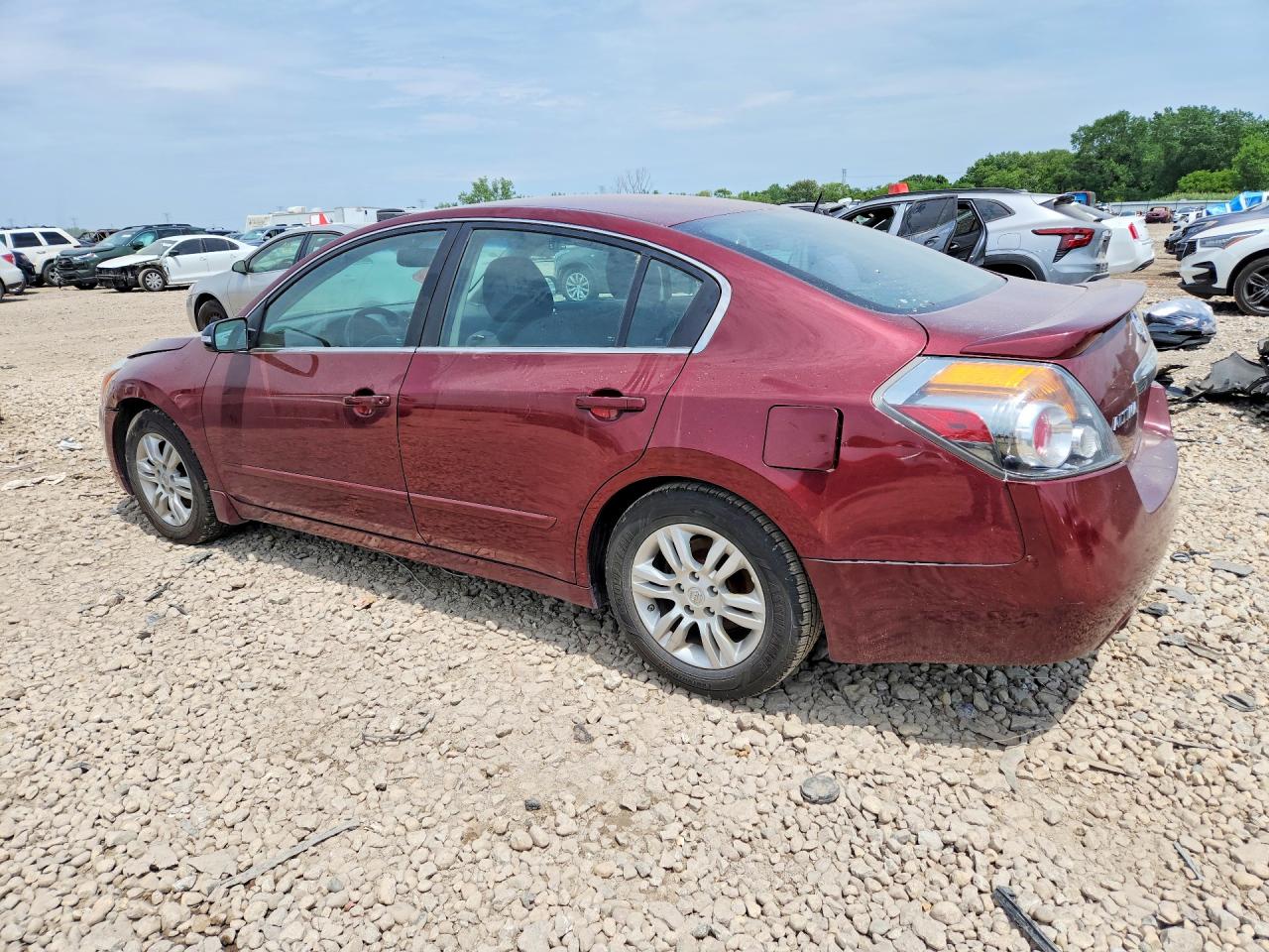 2012 Nissan Altima 2.5 Red vin: 1N4AL2AP8CN495824
