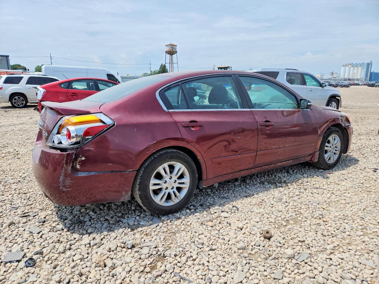 2012 Nissan Altima 2.5 Red vin: 1N4AL2AP8CN495824