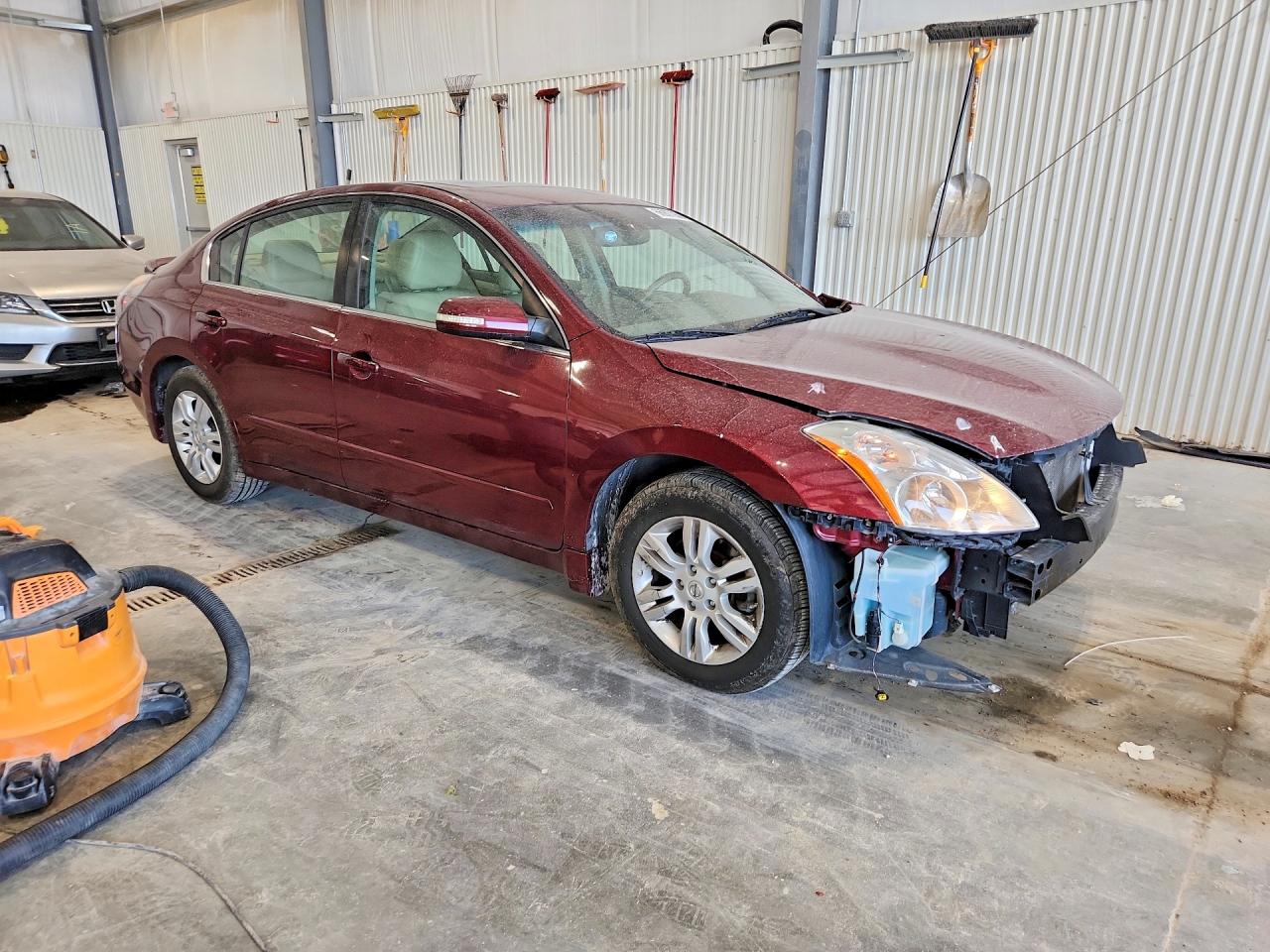 2012 Nissan Altima 2.5 Burgundy vin: 1N4AL2AP8CN520642