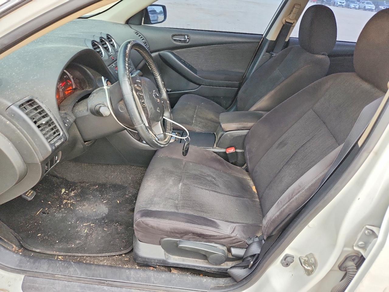 2012 Nissan Altima 2.5 Белый vin: 1N4AL2AP8CN521340